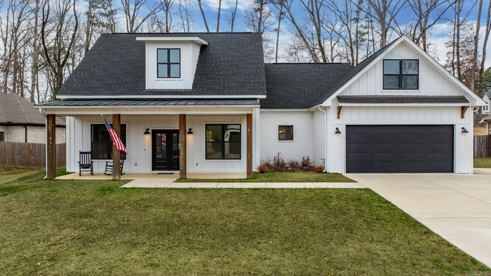 HURRICANE LAKE VILLA ESTATES - Residential