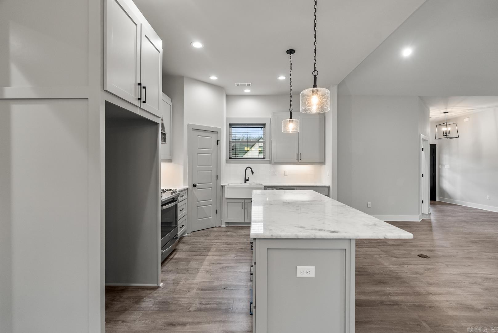 HURRICANE LAKE VILLA ESTATES - Residential