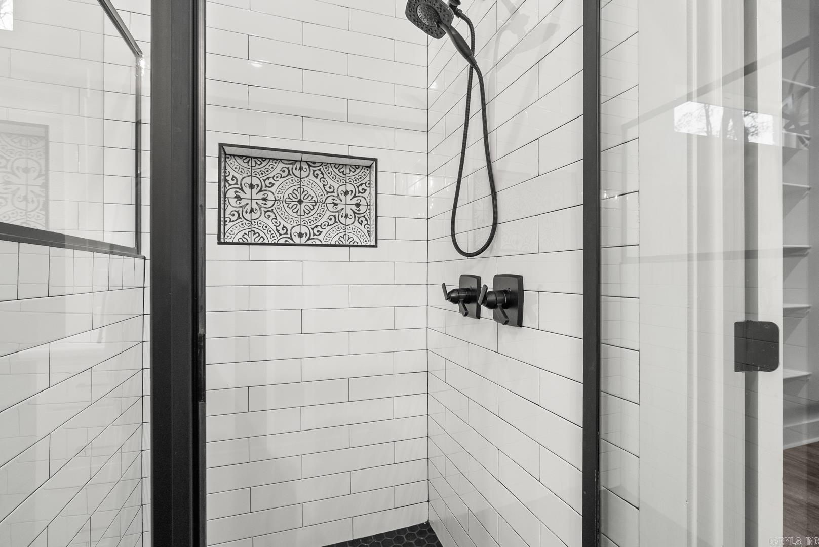 HURRICANE LAKE VILLA ESTATES - Residential