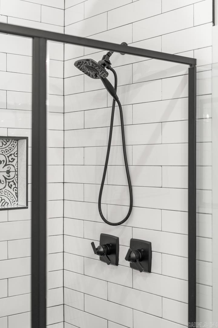 HURRICANE LAKE VILLA ESTATES - Residential