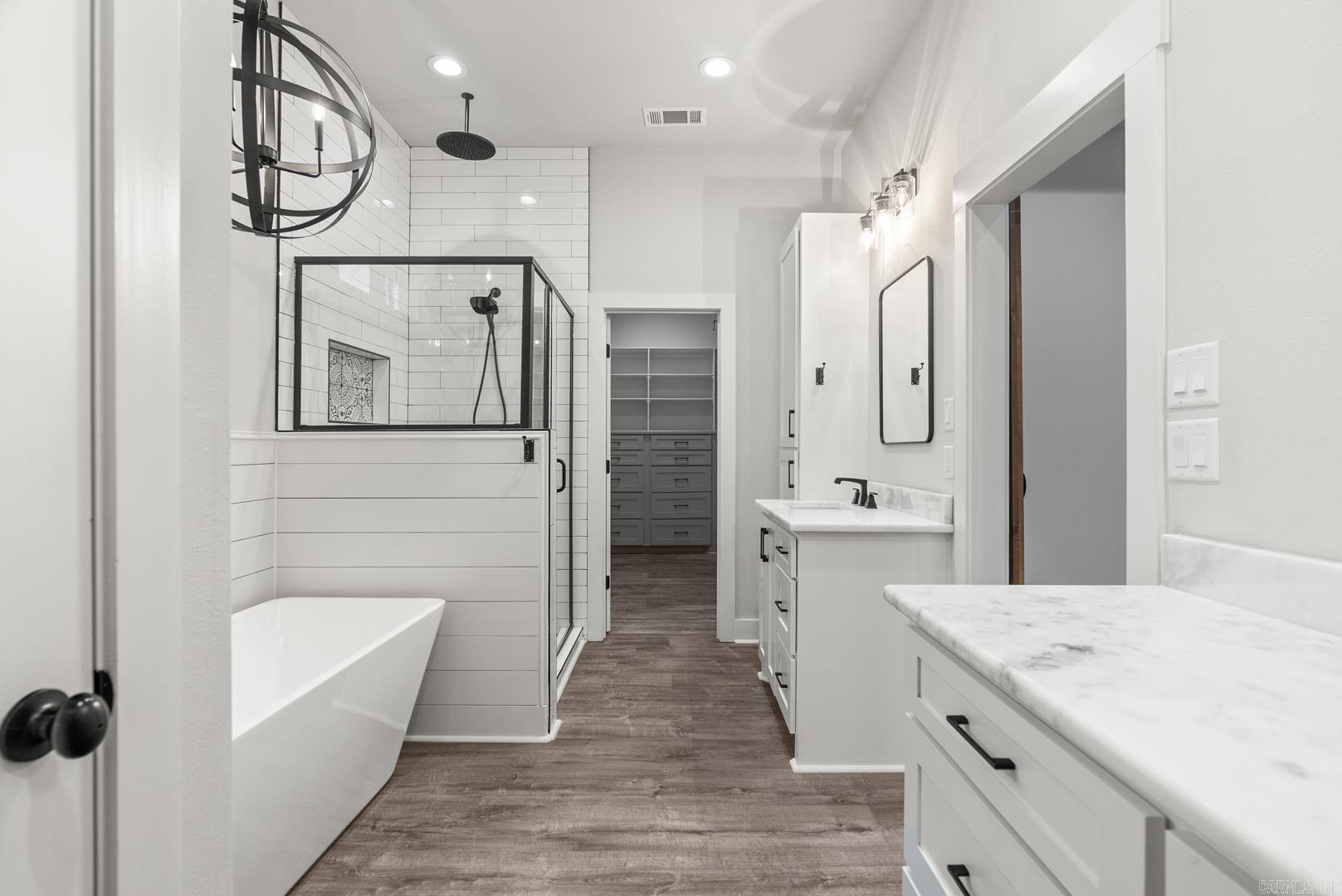 HURRICANE LAKE VILLA ESTATES - Residential