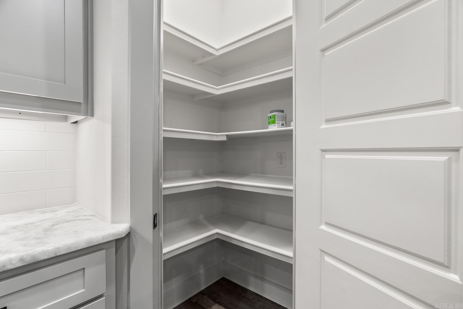 HURRICANE LAKE VILLA ESTATES - Residential