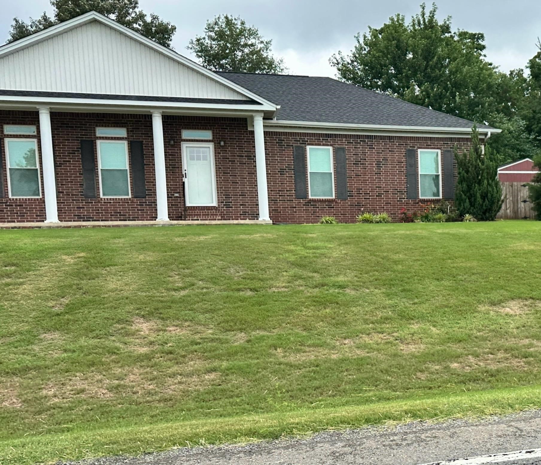 WEST OAKS - Residential