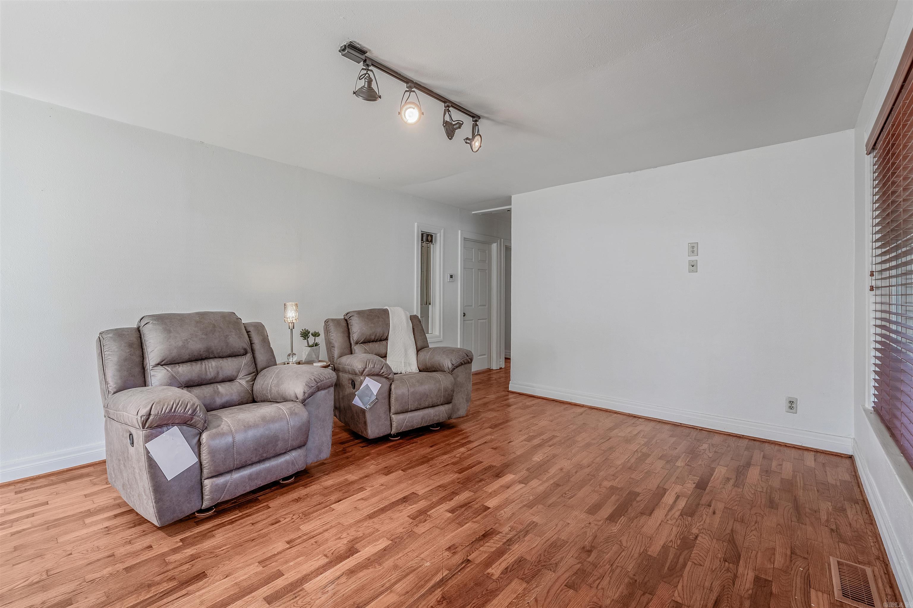 PARK HILL - Residential