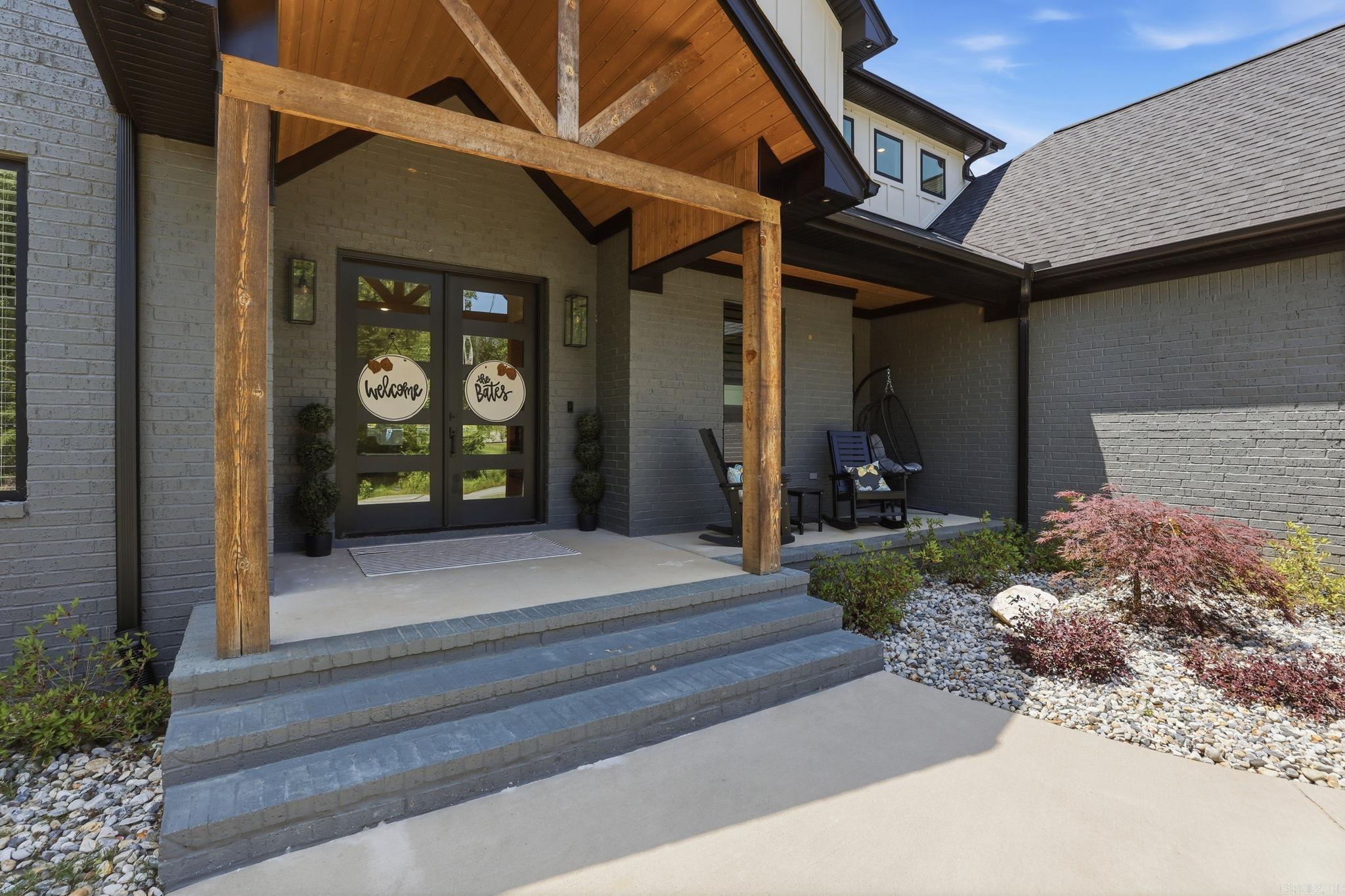 HAZEL OAK - Residential
