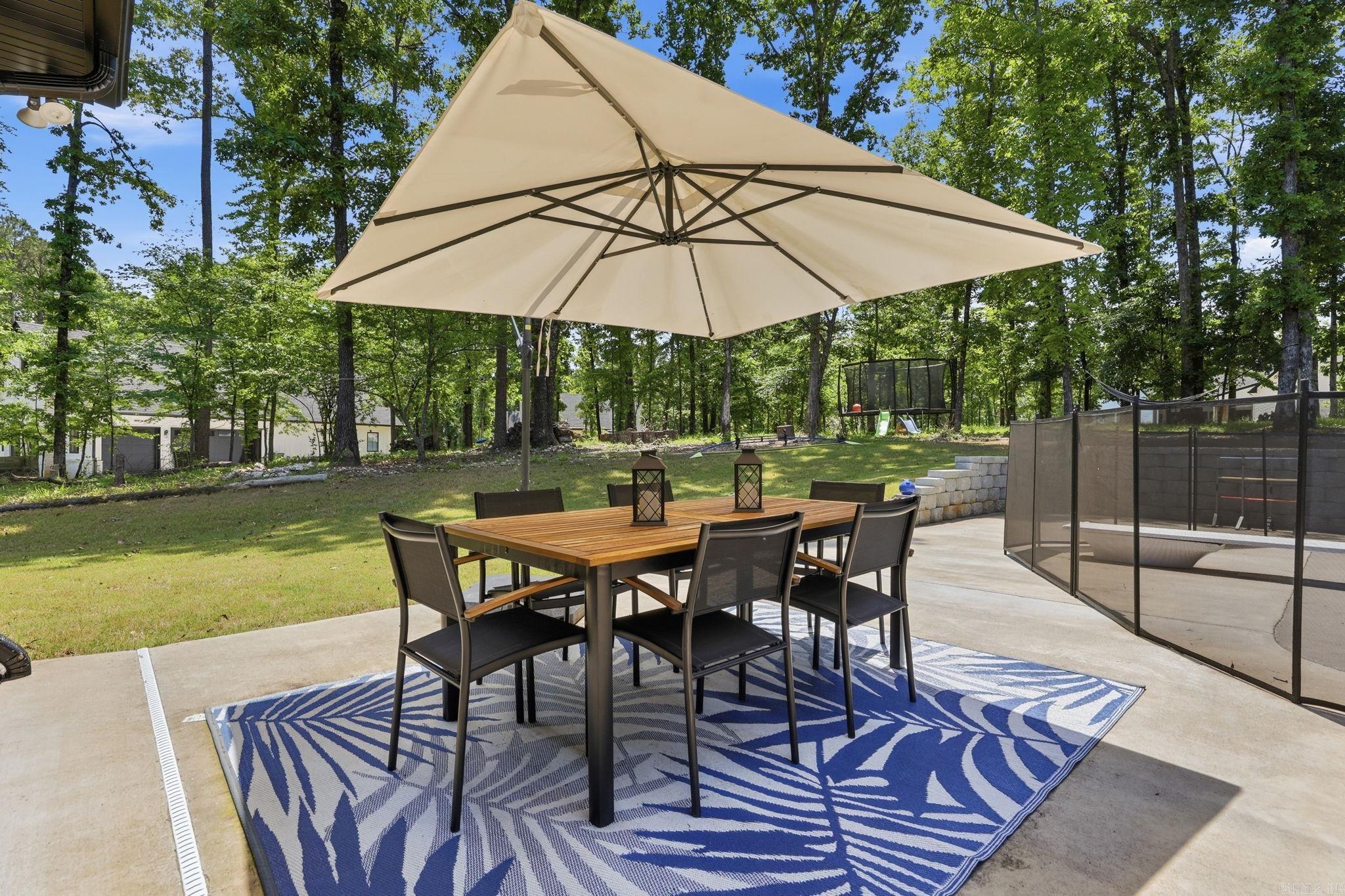 HAZEL OAK - Residential