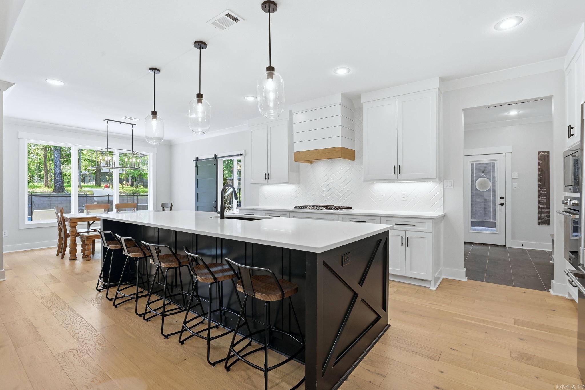 HAZEL OAK - Residential