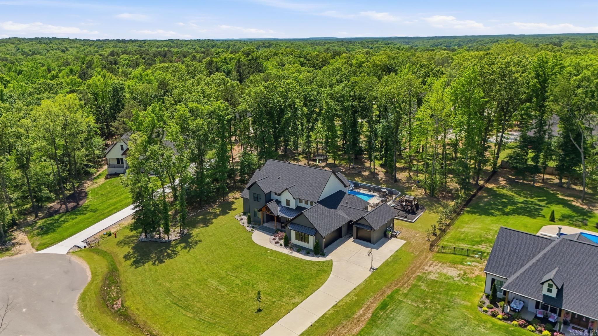 HAZEL OAK - Residential