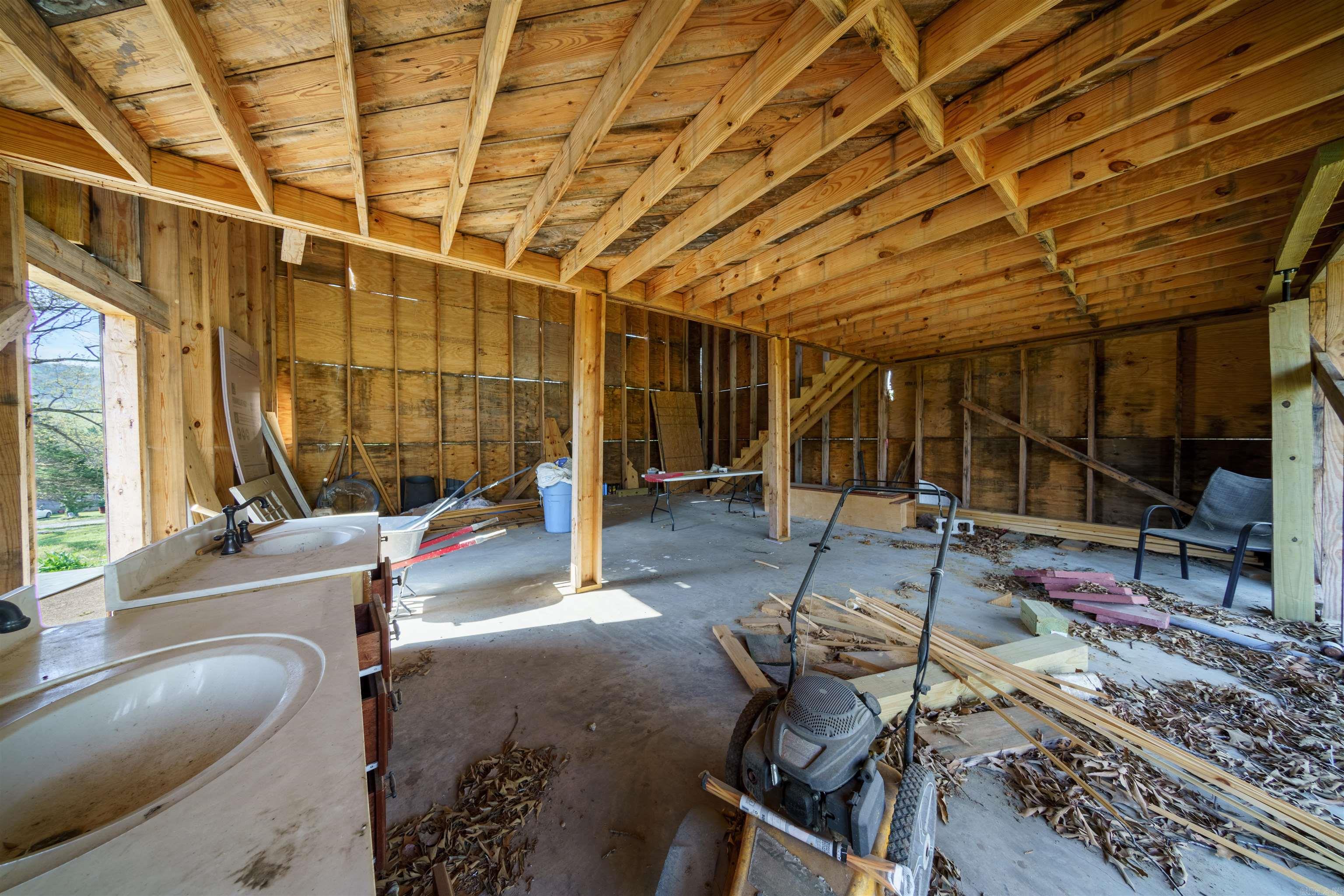 Caney Village - Land