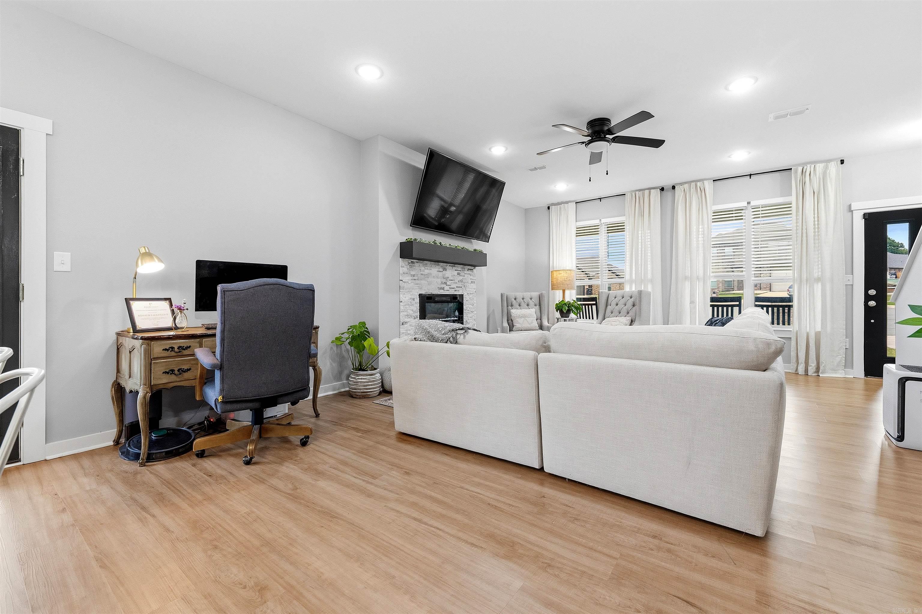 Northlake Gardens - Residential
