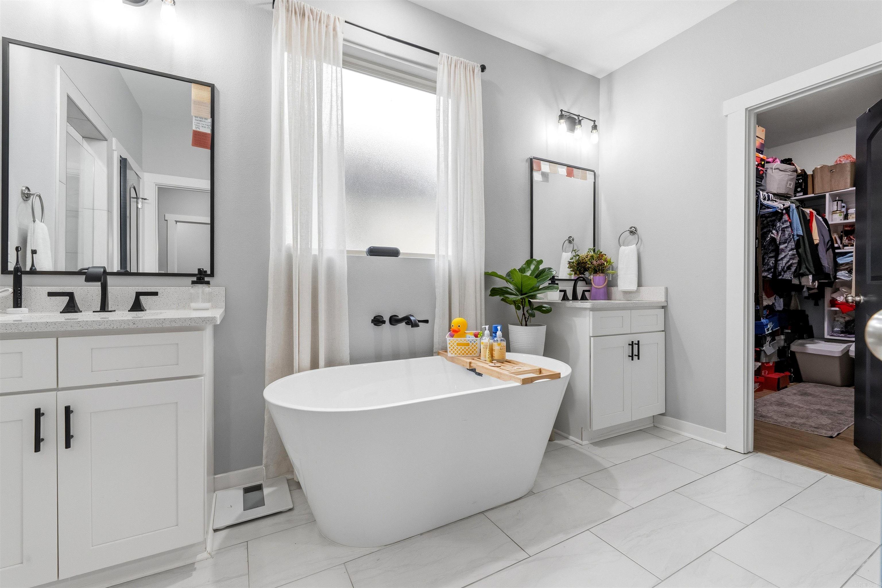 Northlake Gardens - Residential