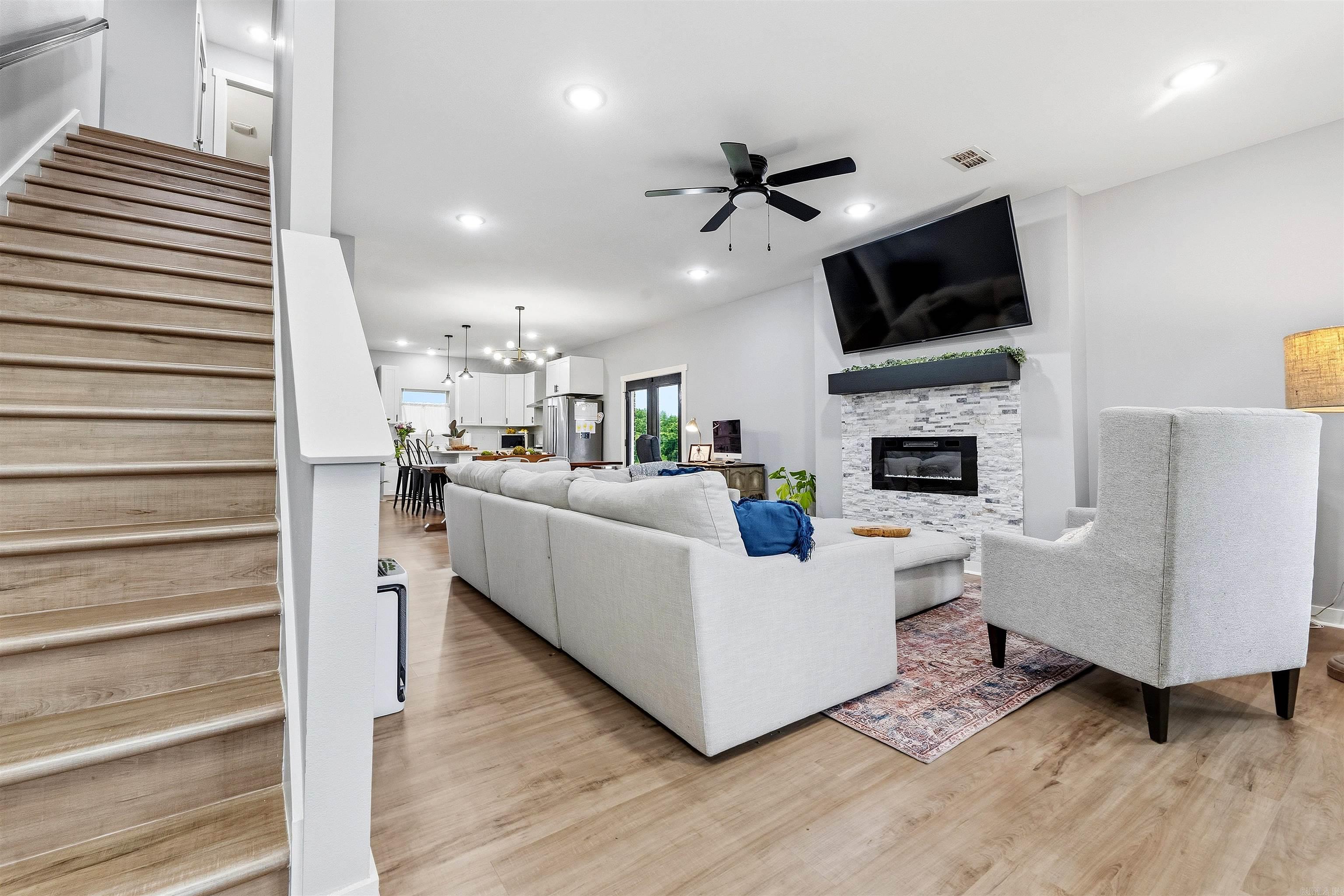 Northlake Gardens - Residential