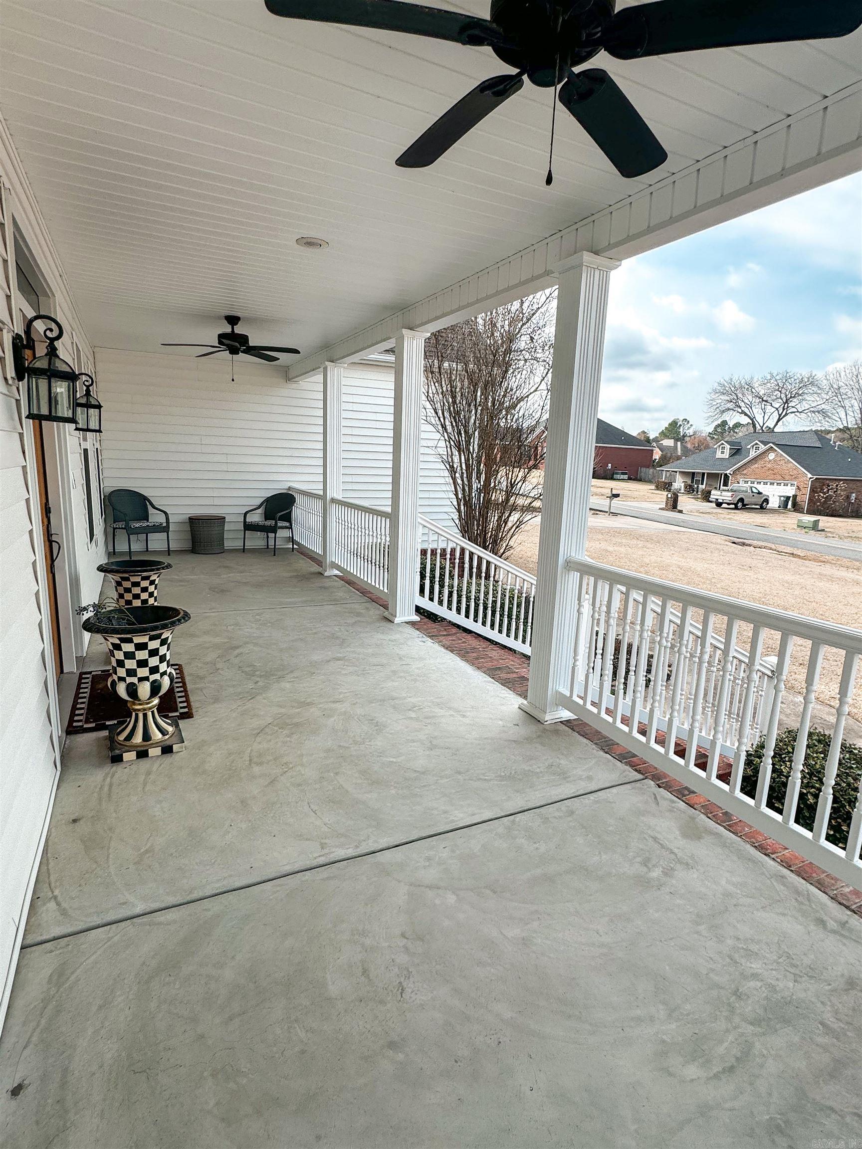 ROLLING MEADOWS (UNREC) - Residential