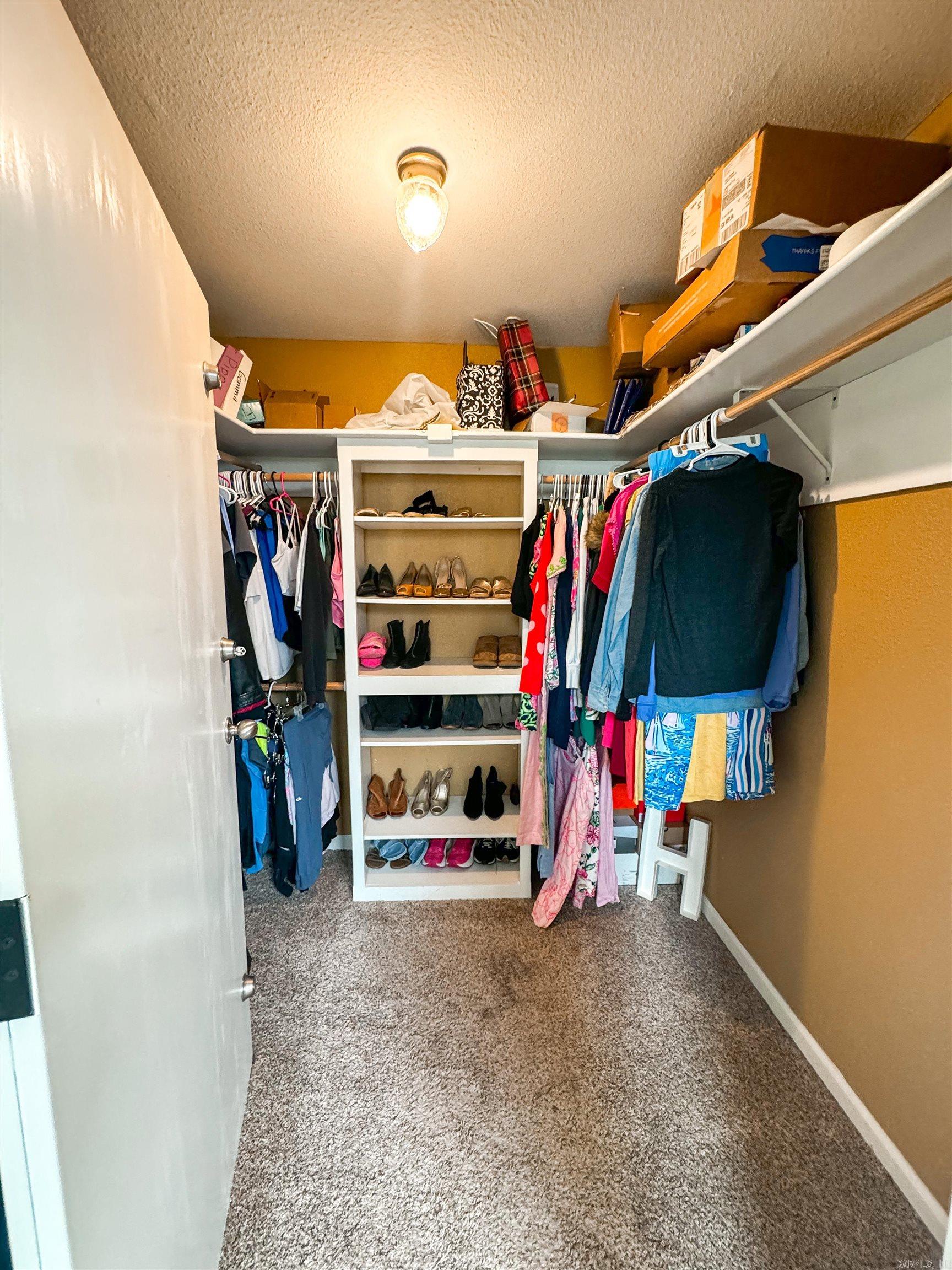 ROLLING MEADOWS (UNREC) - Residential