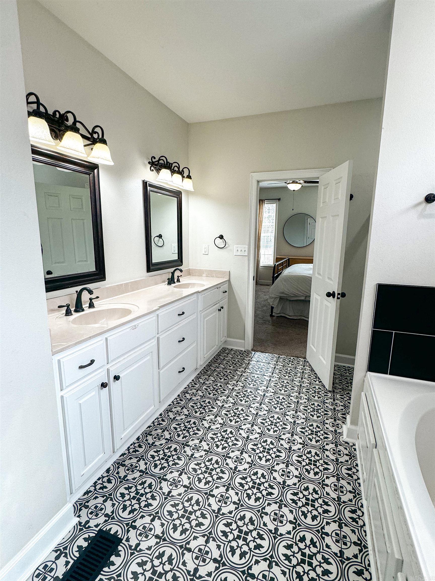 ROLLING MEADOWS (UNREC) - Residential