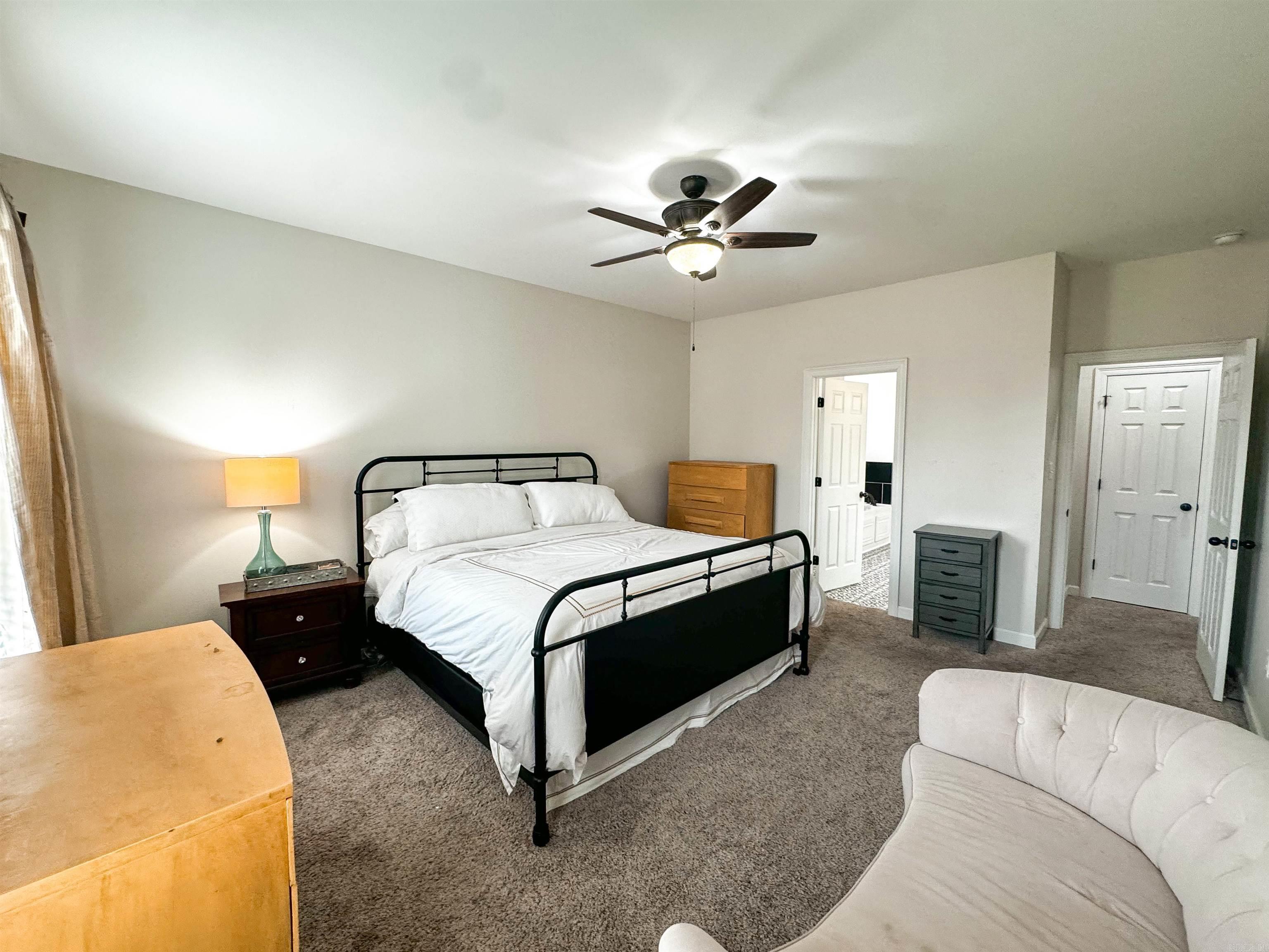 ROLLING MEADOWS (UNREC) - Residential