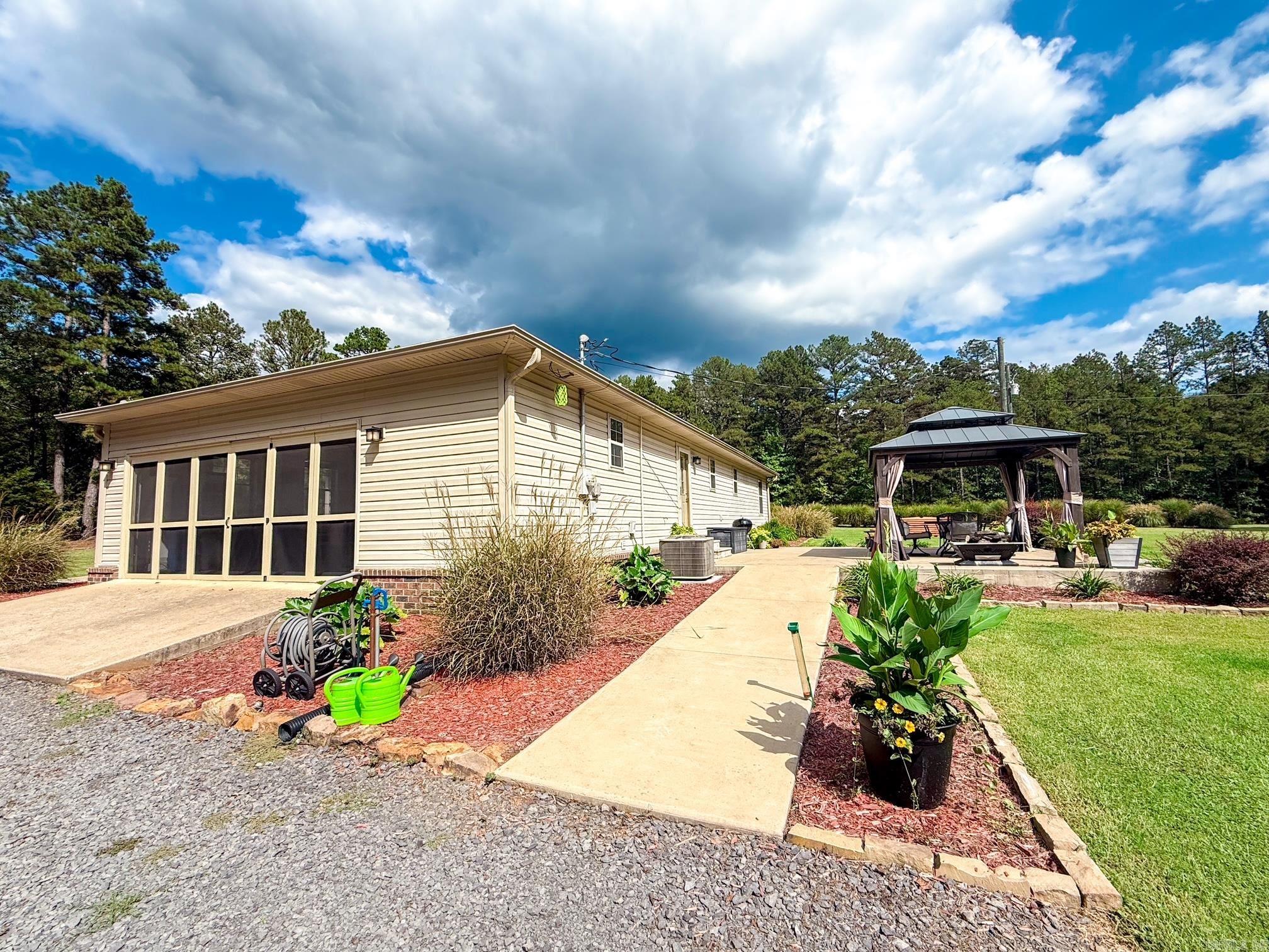 SILLS PENINSULA - Residential