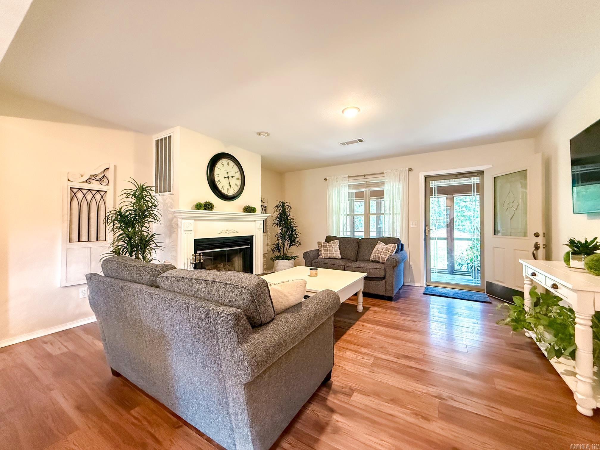 SILLS PENINSULA - Residential