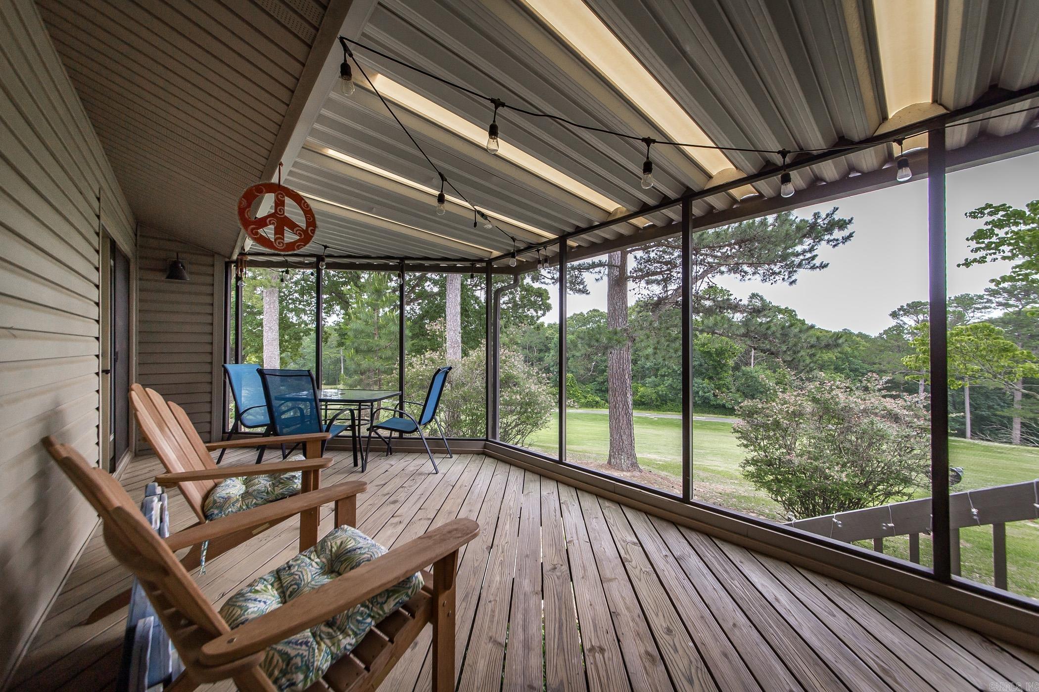COUNTRY CLUB RIDGE TOWN - Residential