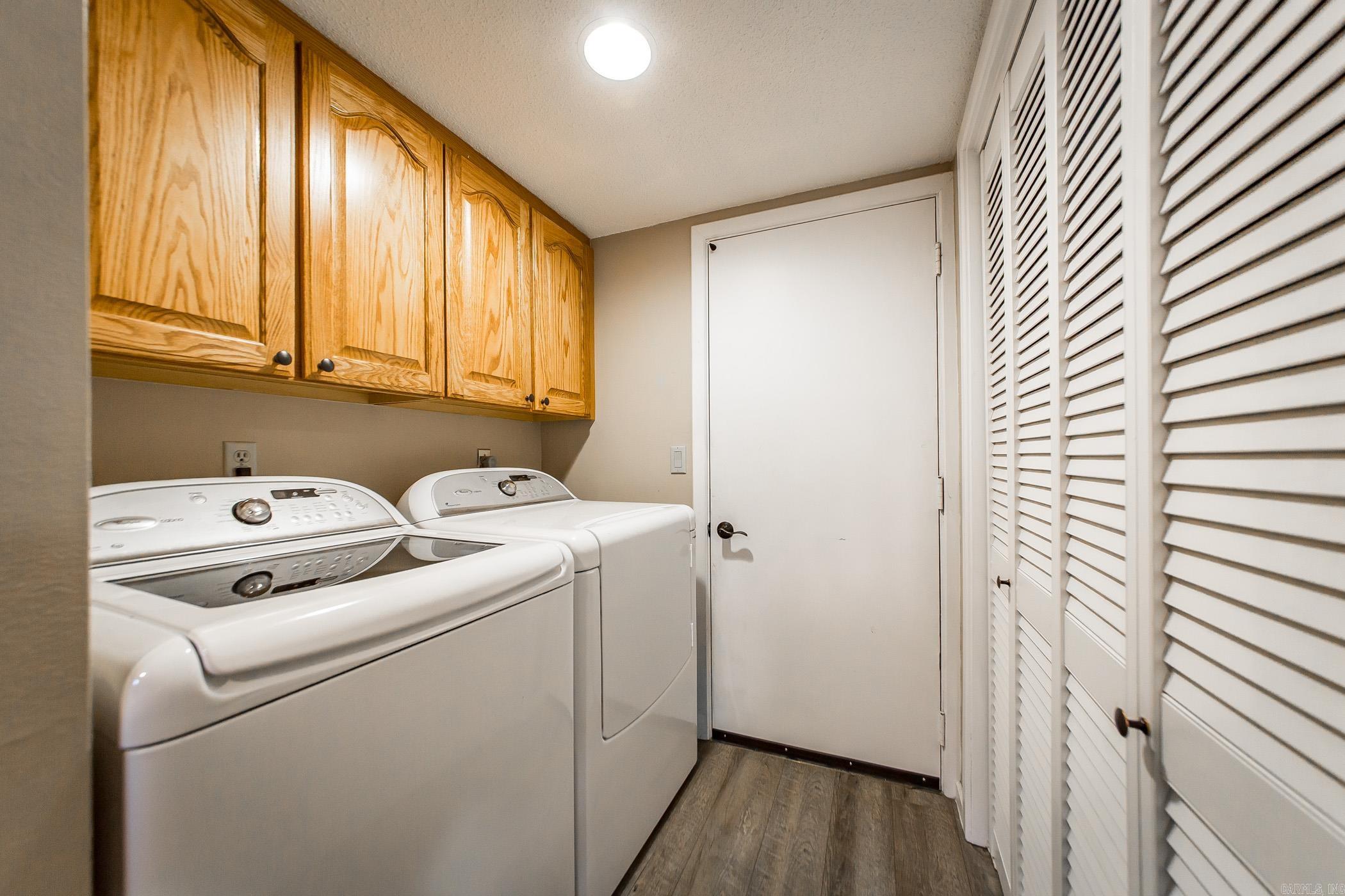 COUNTRY CLUB RIDGE TOWN - Residential