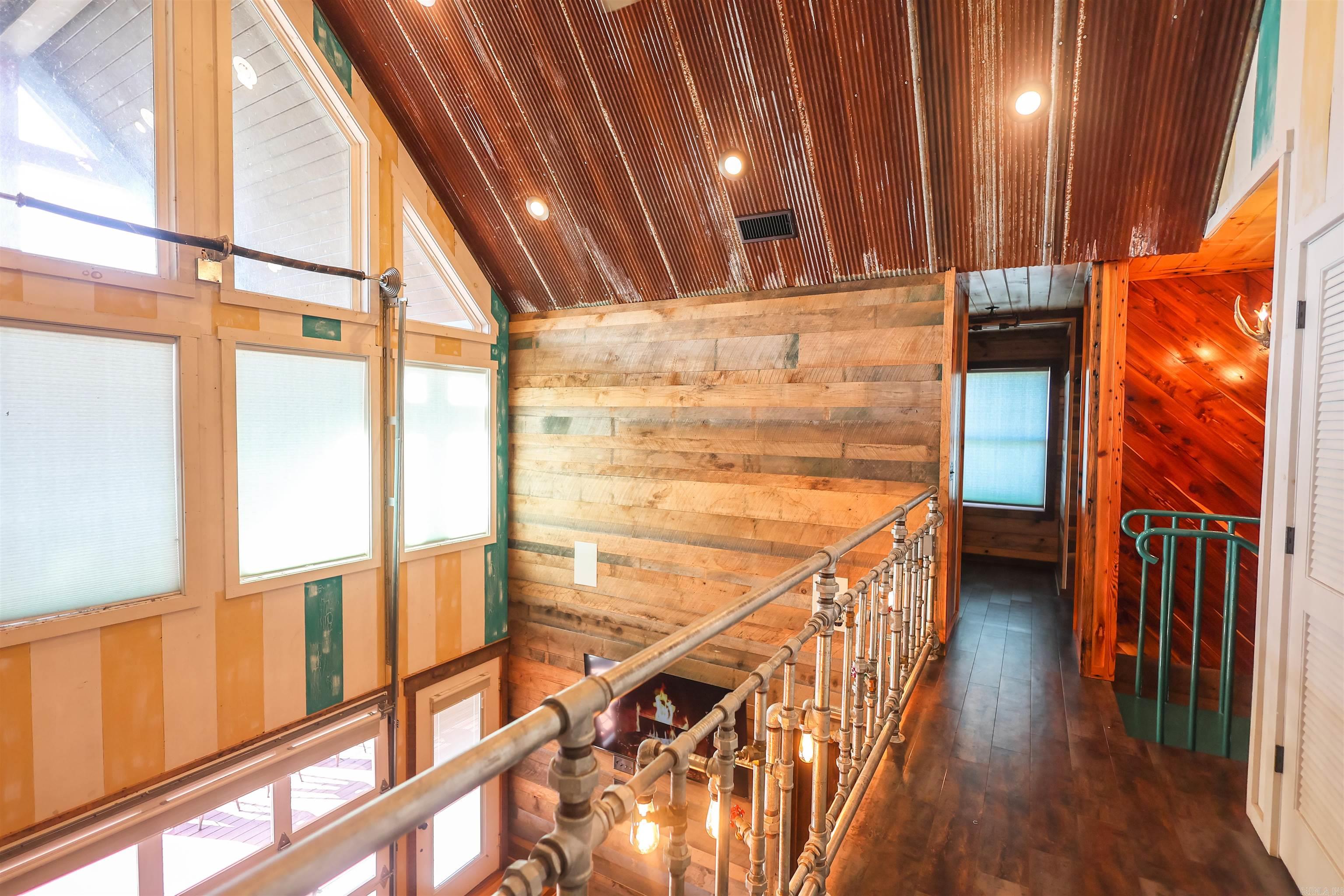 Jordans Bend at Caddos - Residential