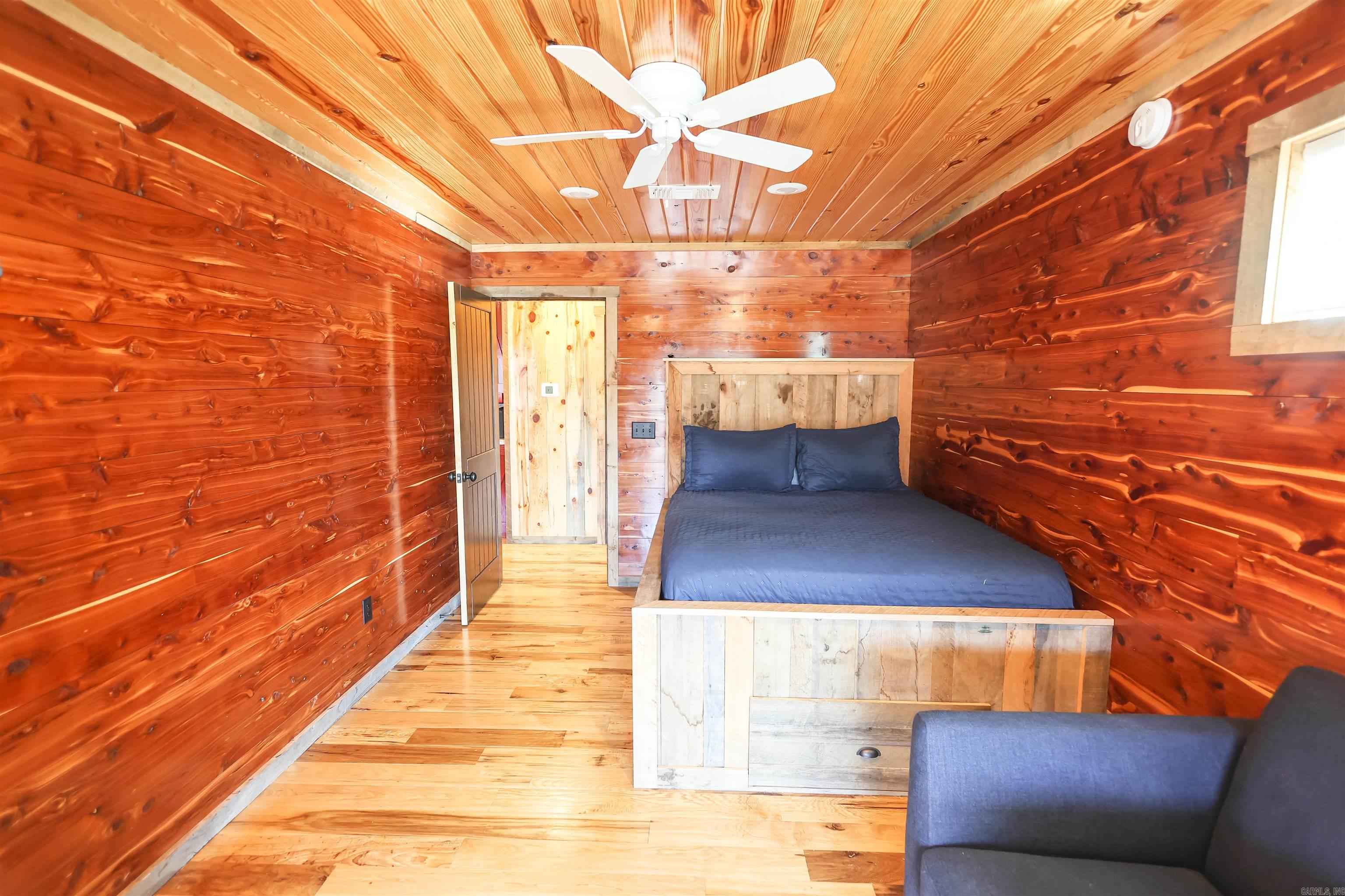 Jordans Bend at Caddos - Residential