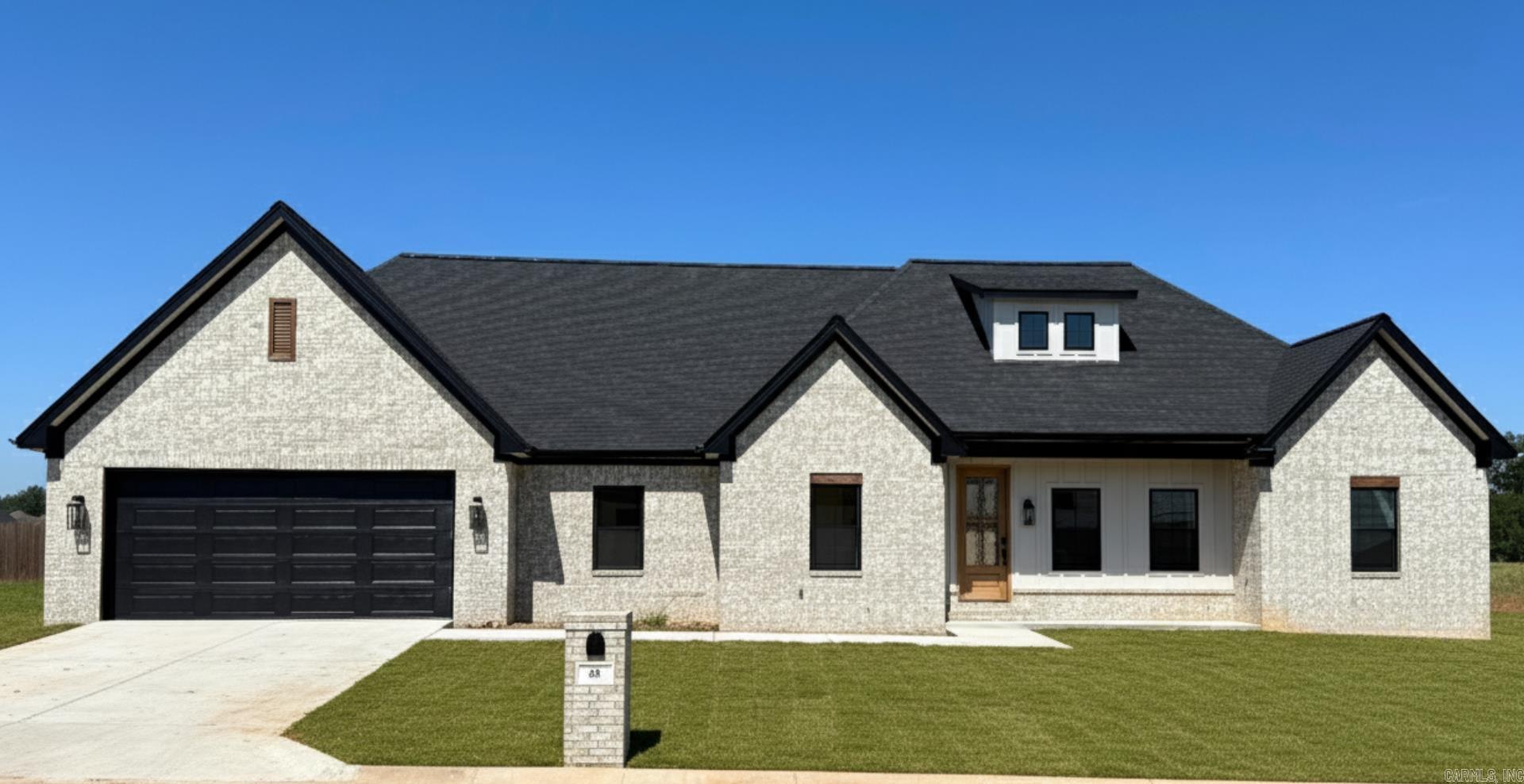 COUNTRY CLUB OF ARK THE - Residential