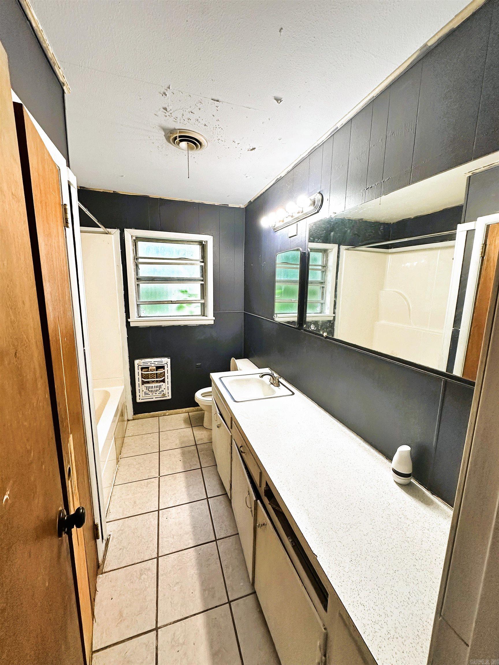 LEIPER HEIGHTS ADDITION - Residential