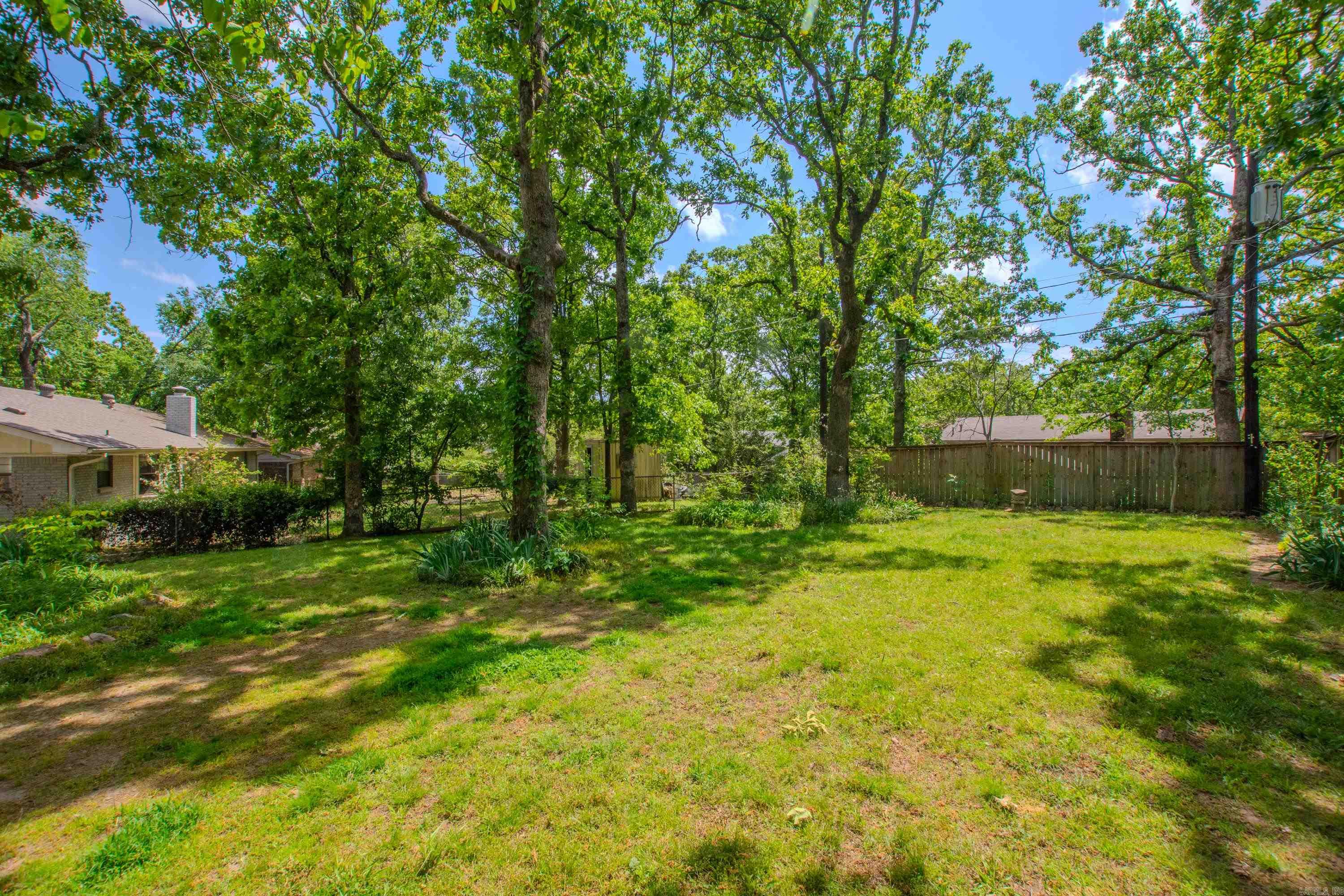 GREEN HILLS - Residential