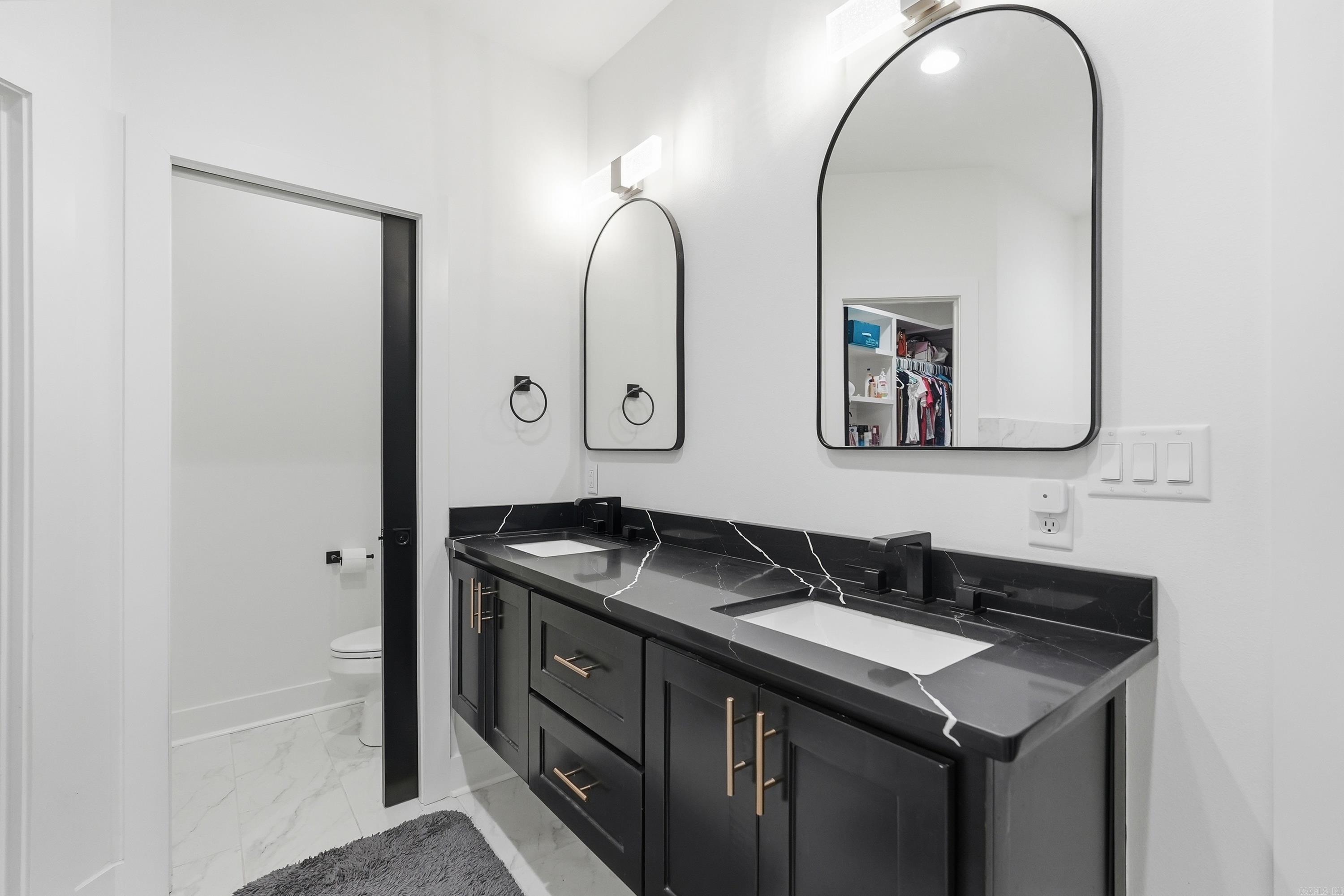 IVY PLACE - Residential