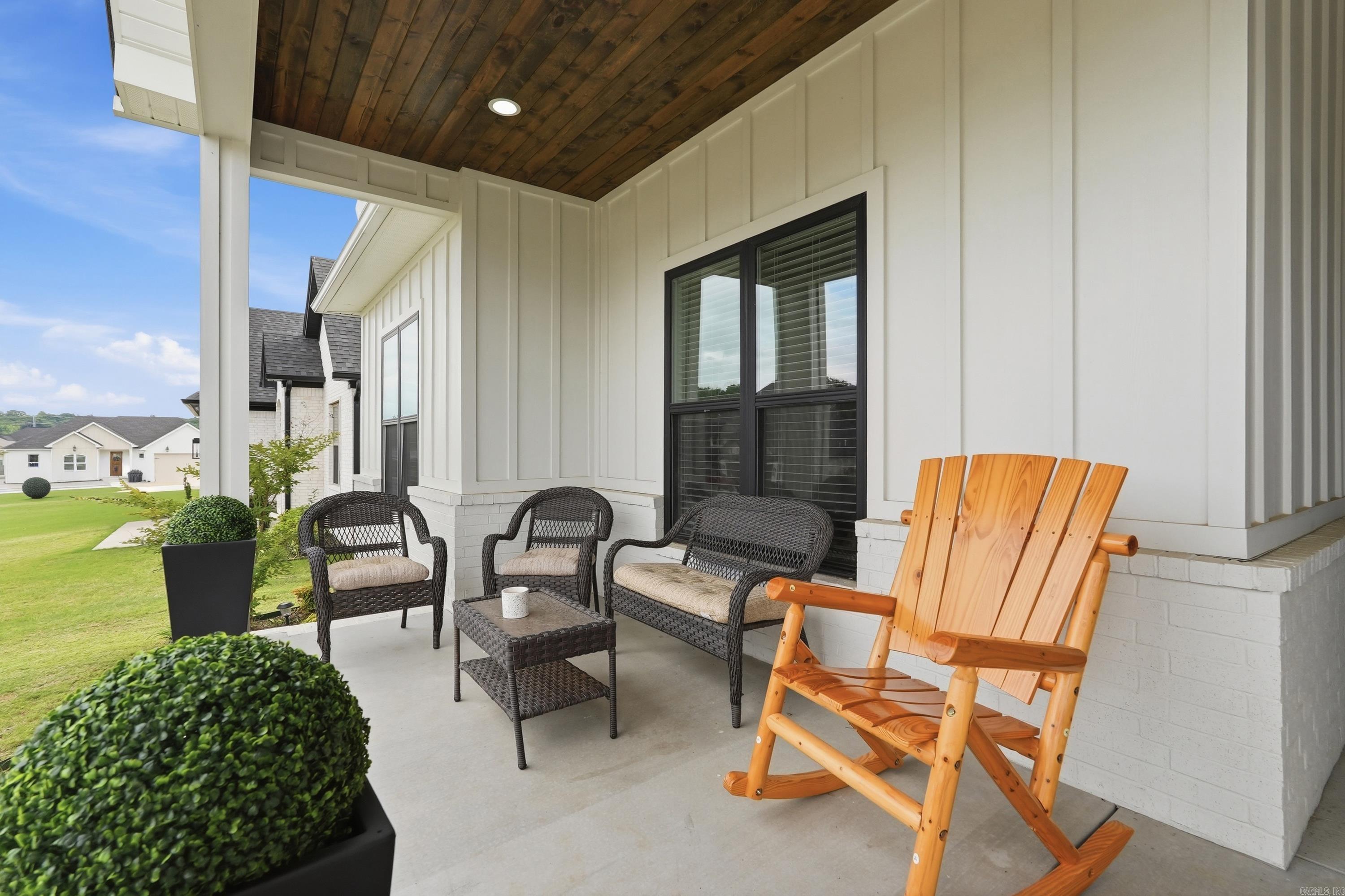 IVY PLACE - Residential
