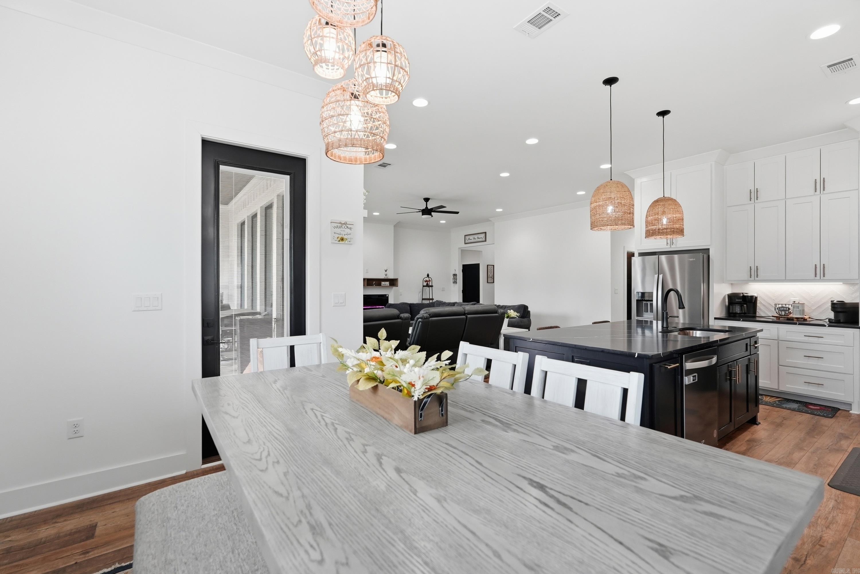 IVY PLACE - Residential