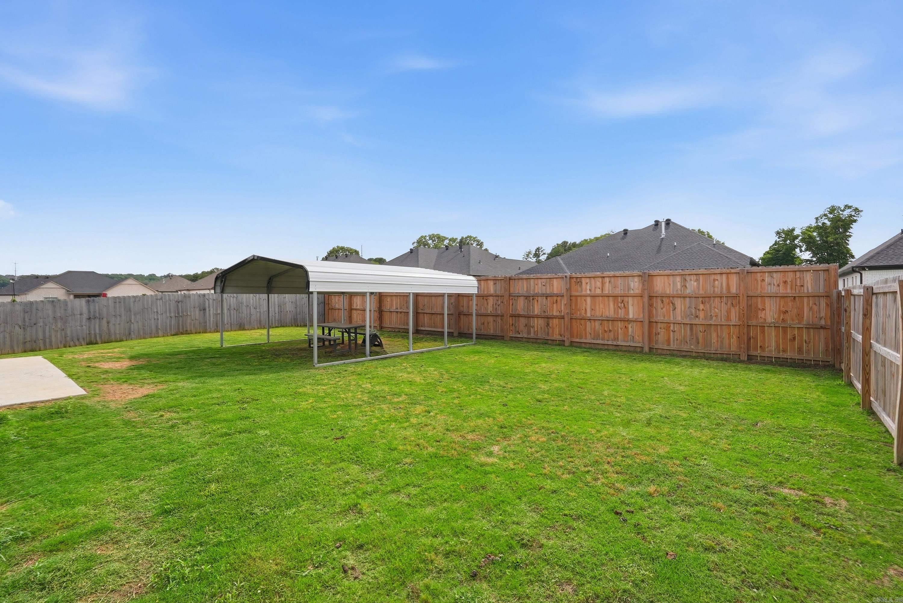 IVY PLACE - Residential