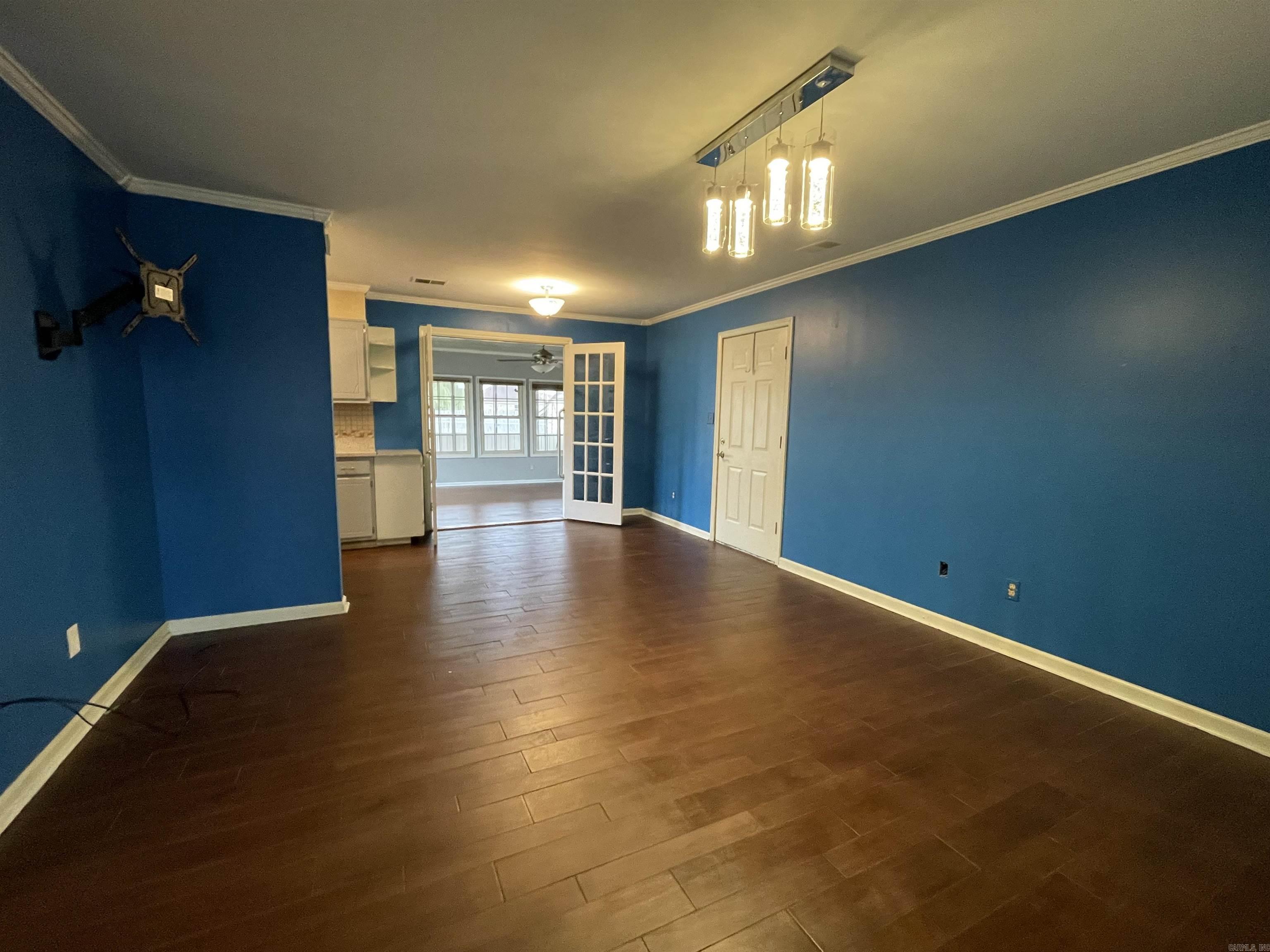 MCMASTERS - Residential