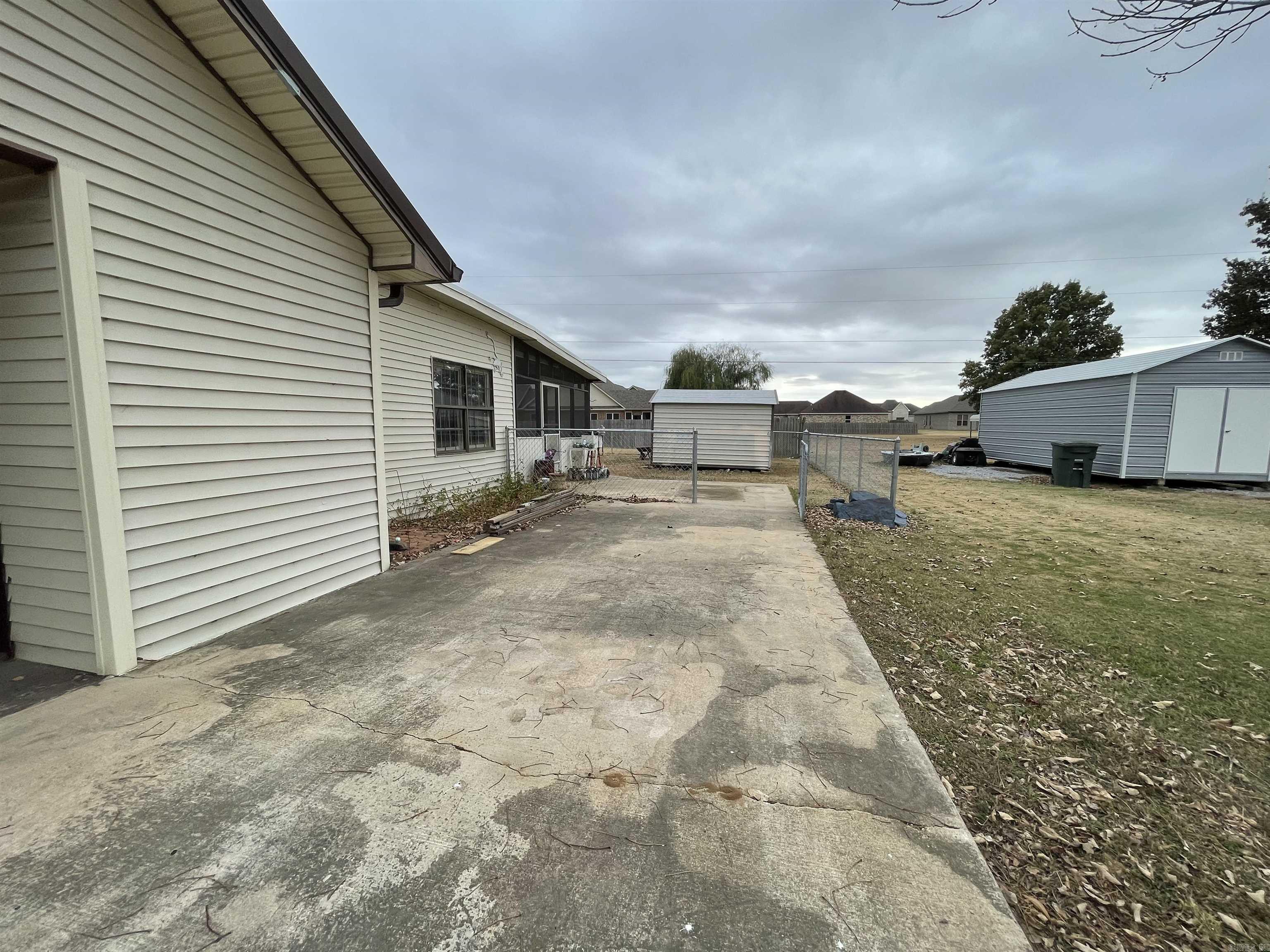 MCMASTERS - Residential