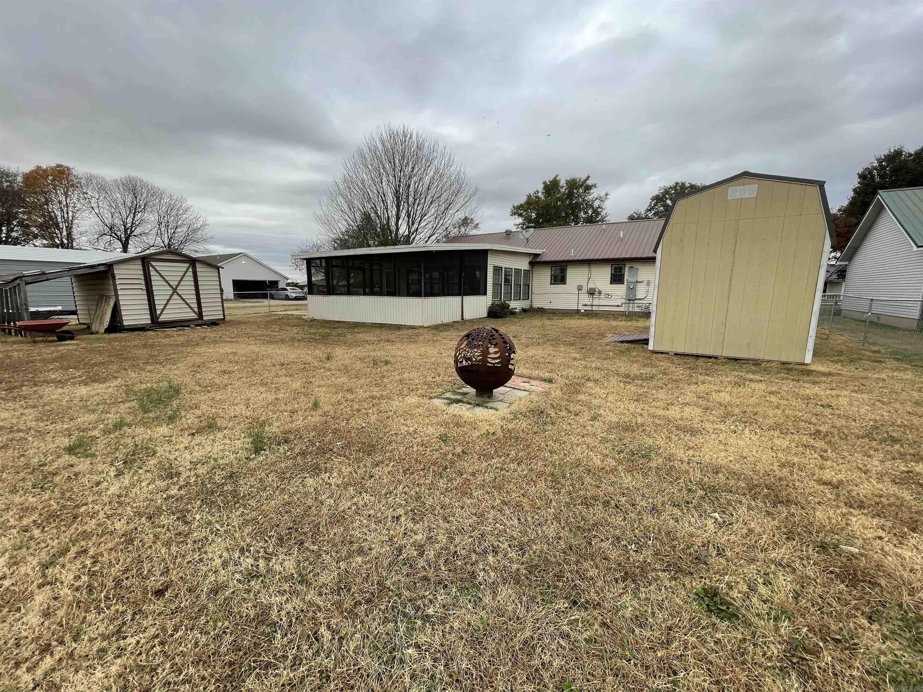 MCMASTERS - Residential