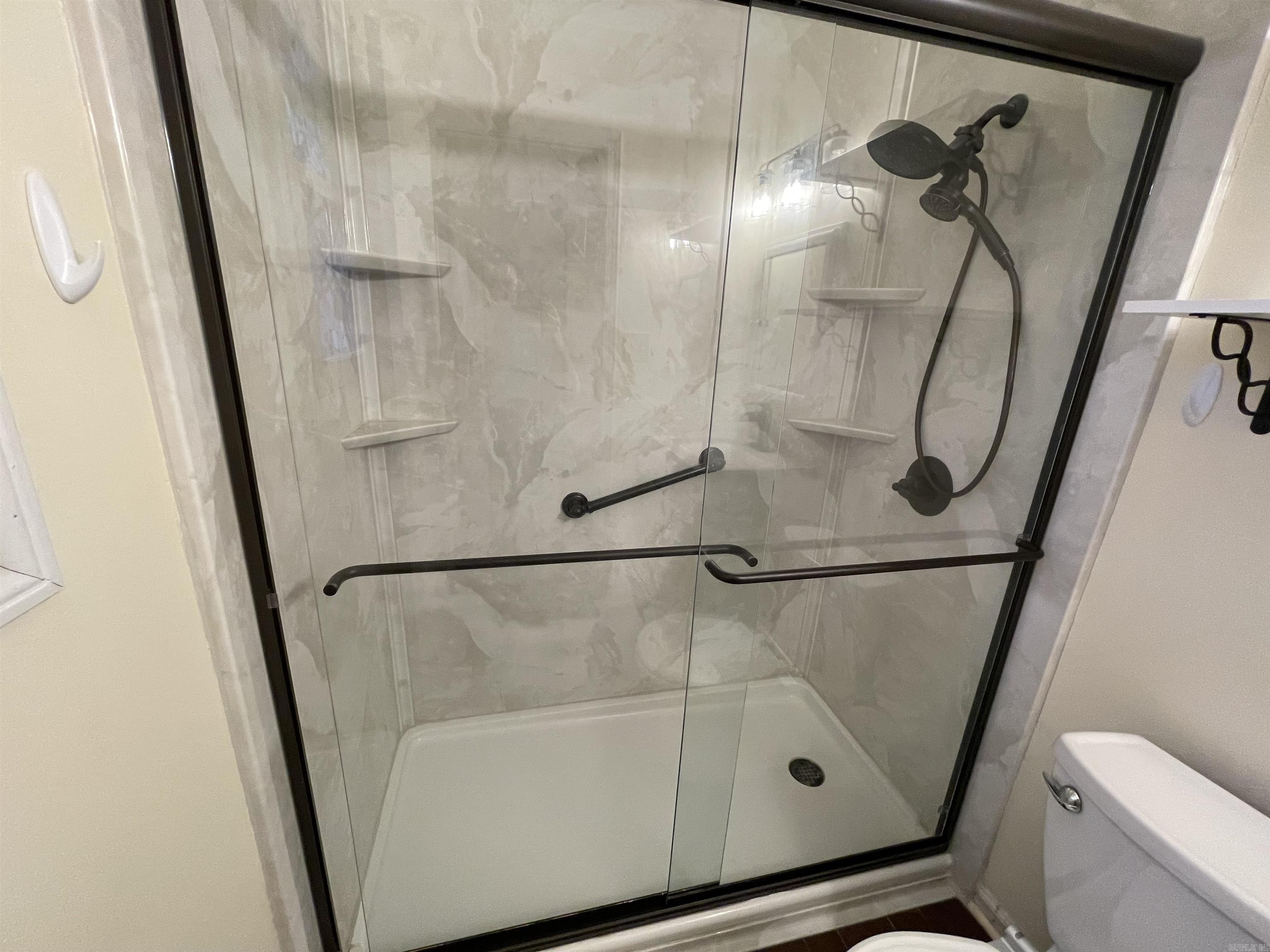 MCMASTERS - Residential