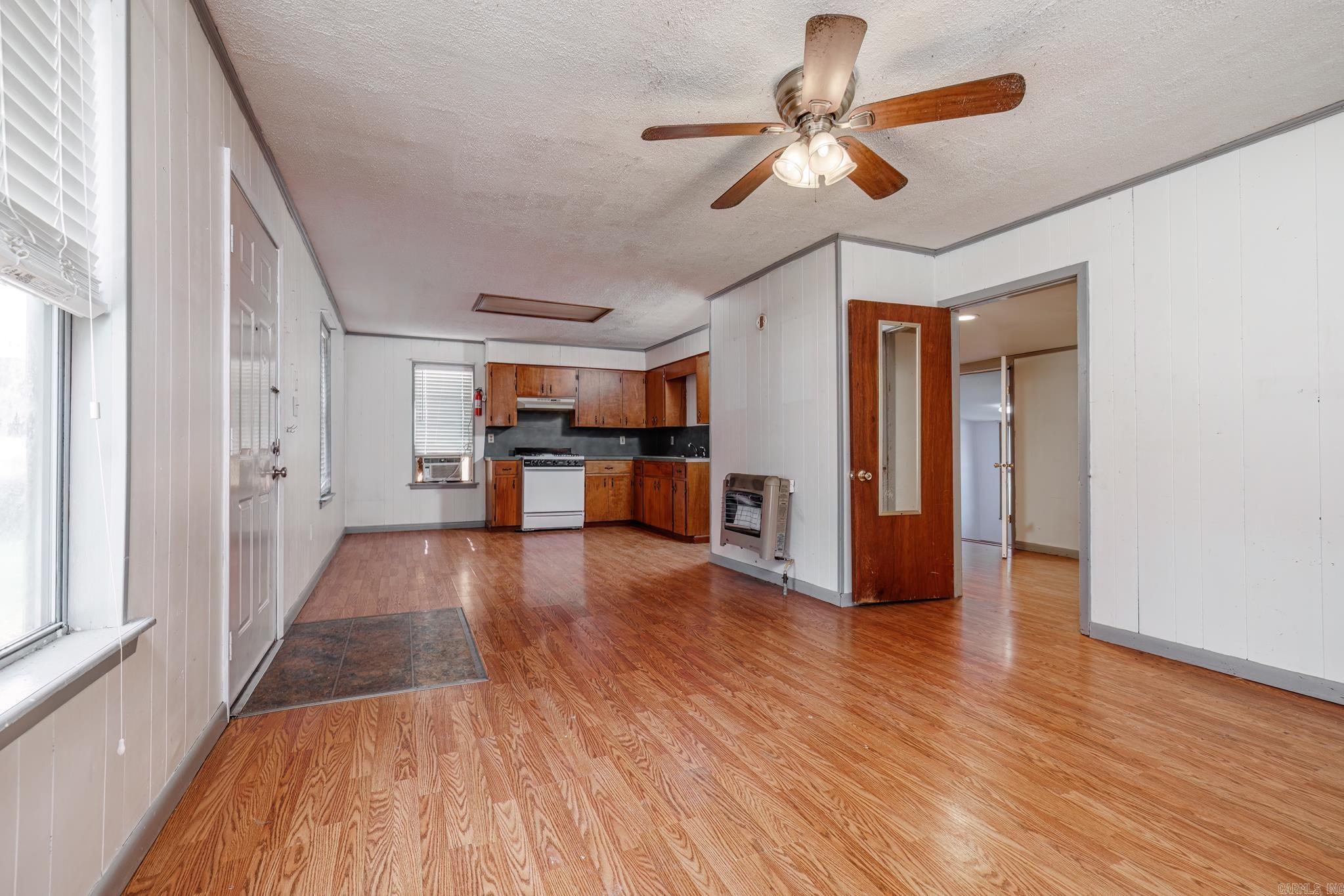 Hillcrest #2 - Residential