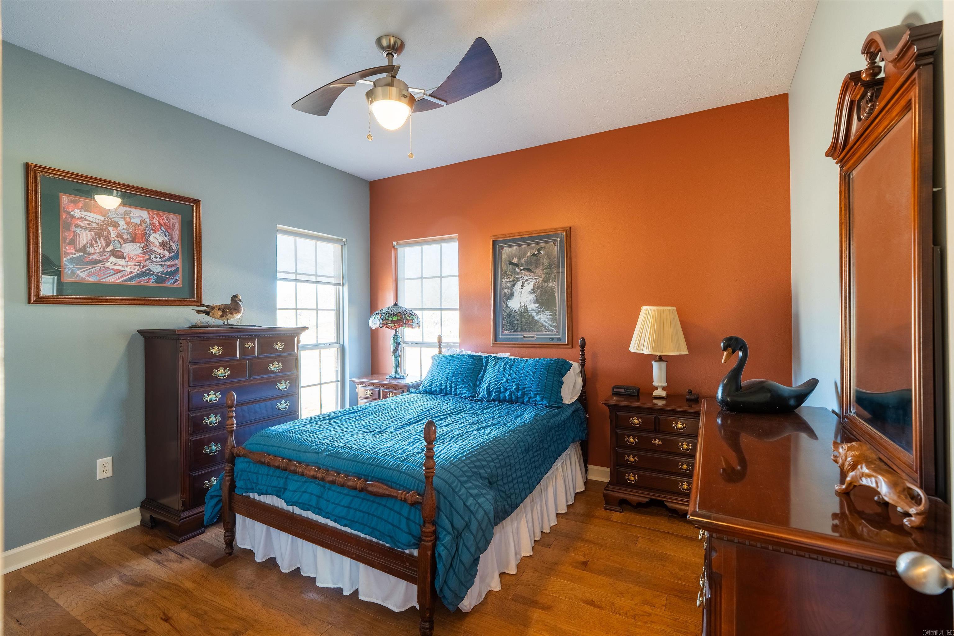 LOST CREEK - Residential