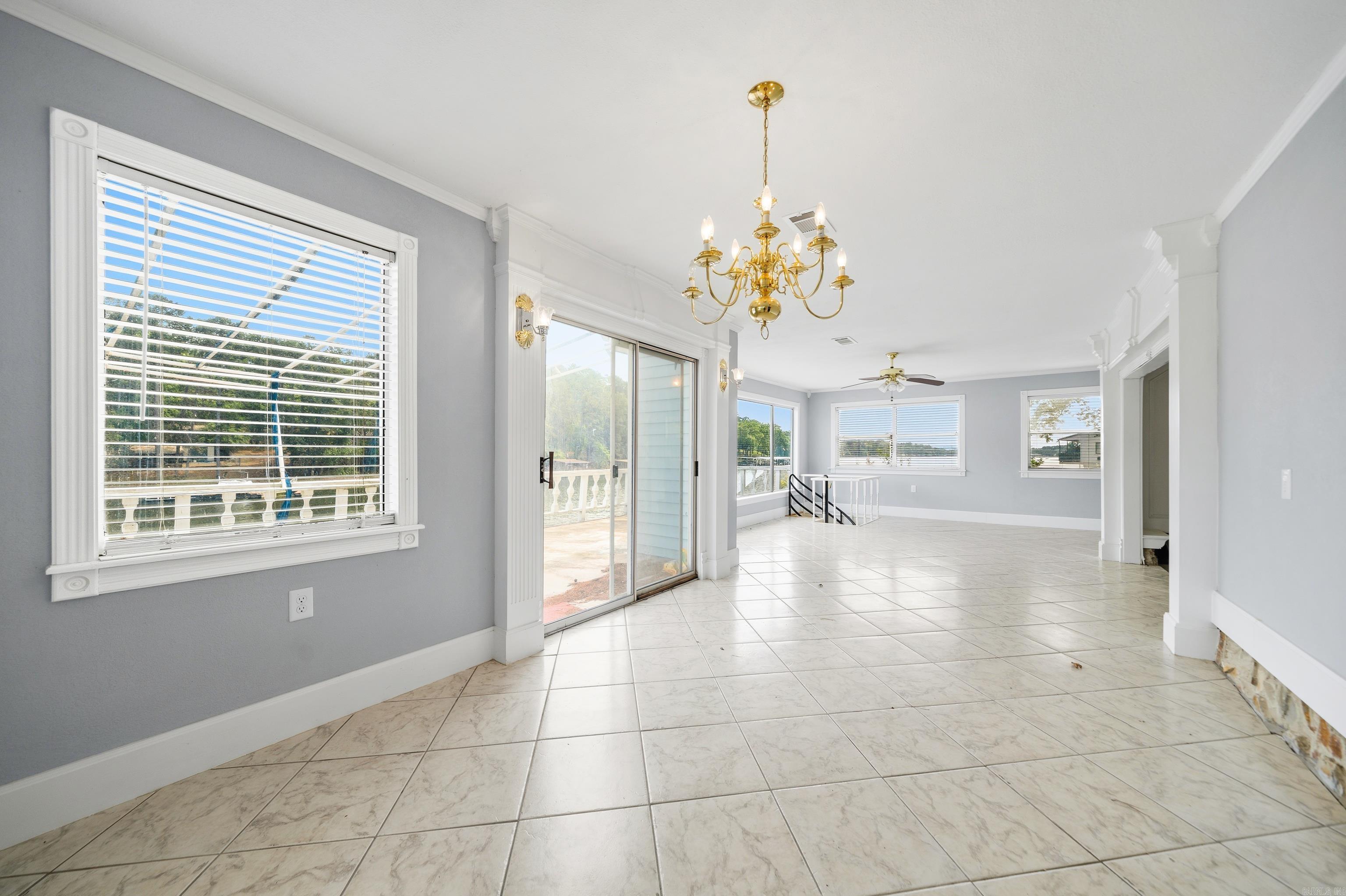 TWIN POINTS - Residential