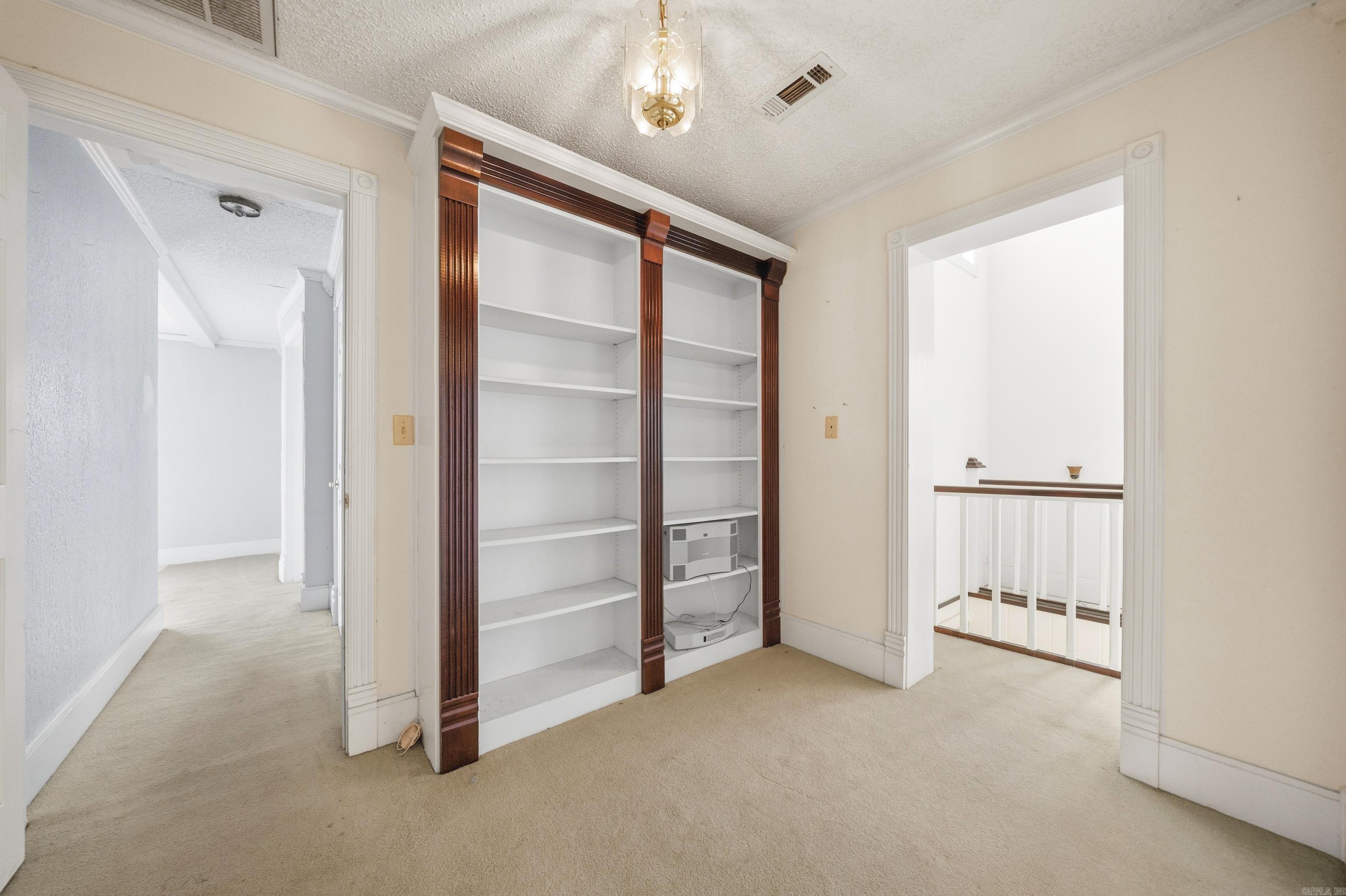 TWIN POINTS - Residential