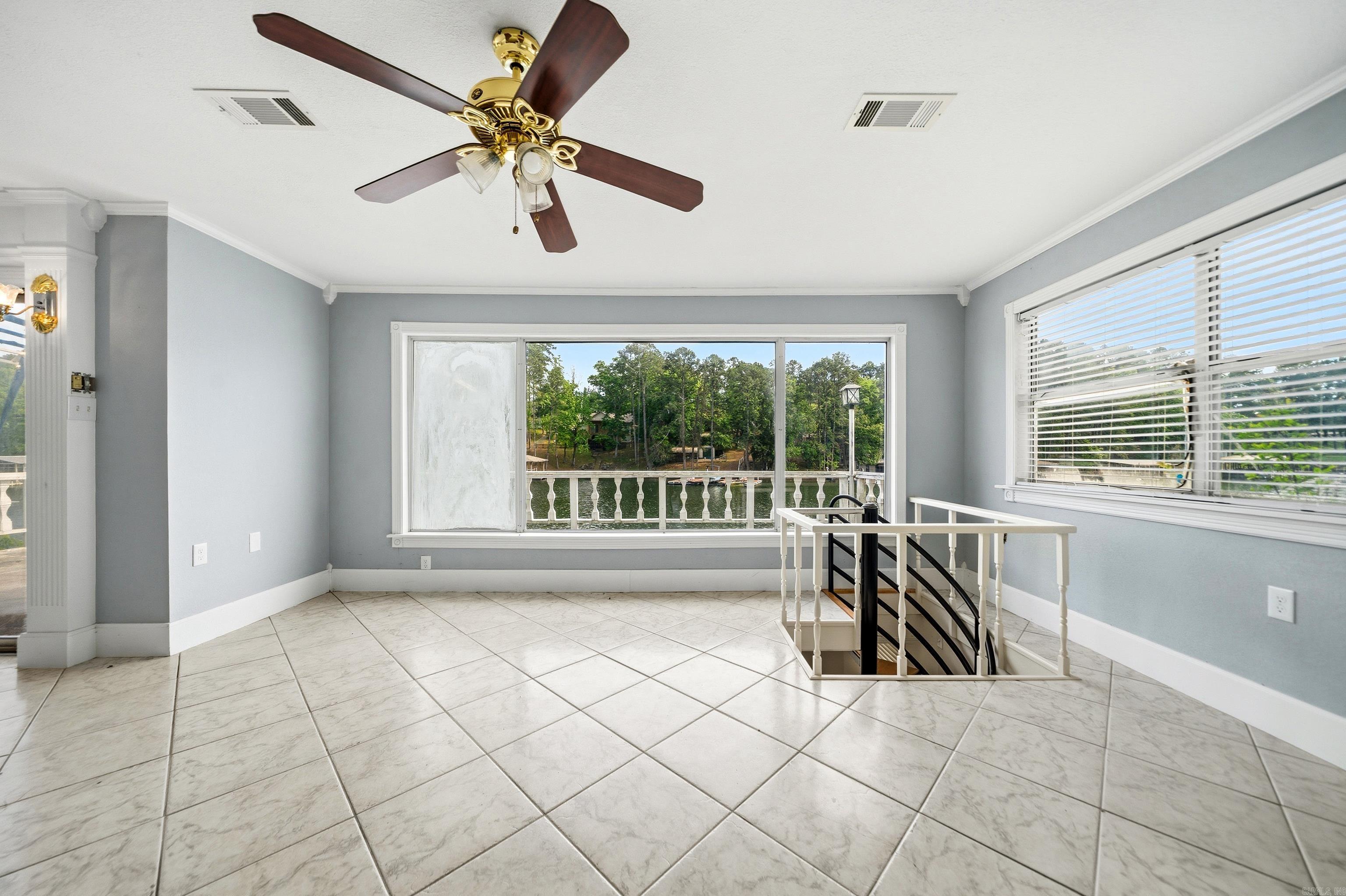 TWIN POINTS - Residential