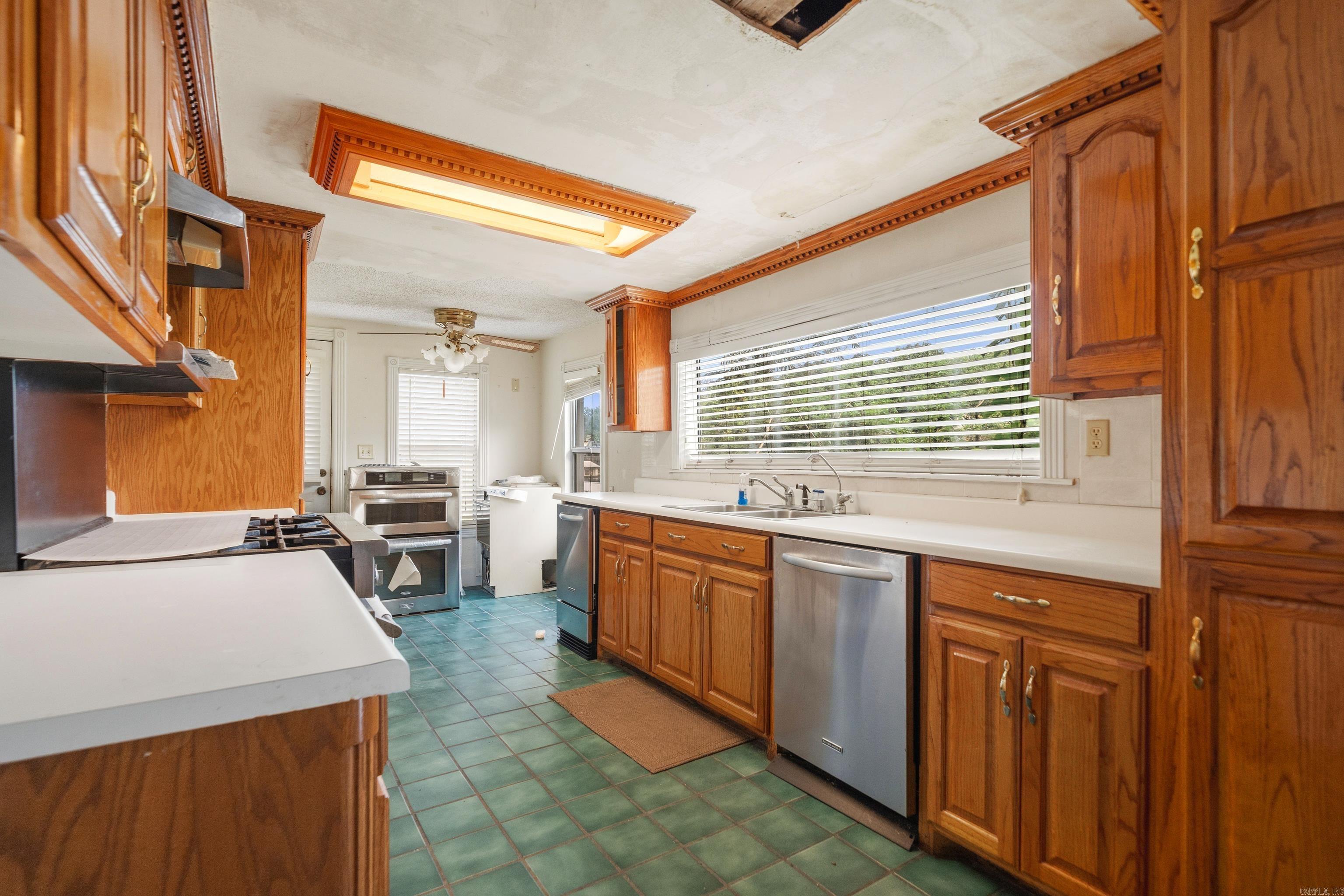 TWIN POINTS - Residential