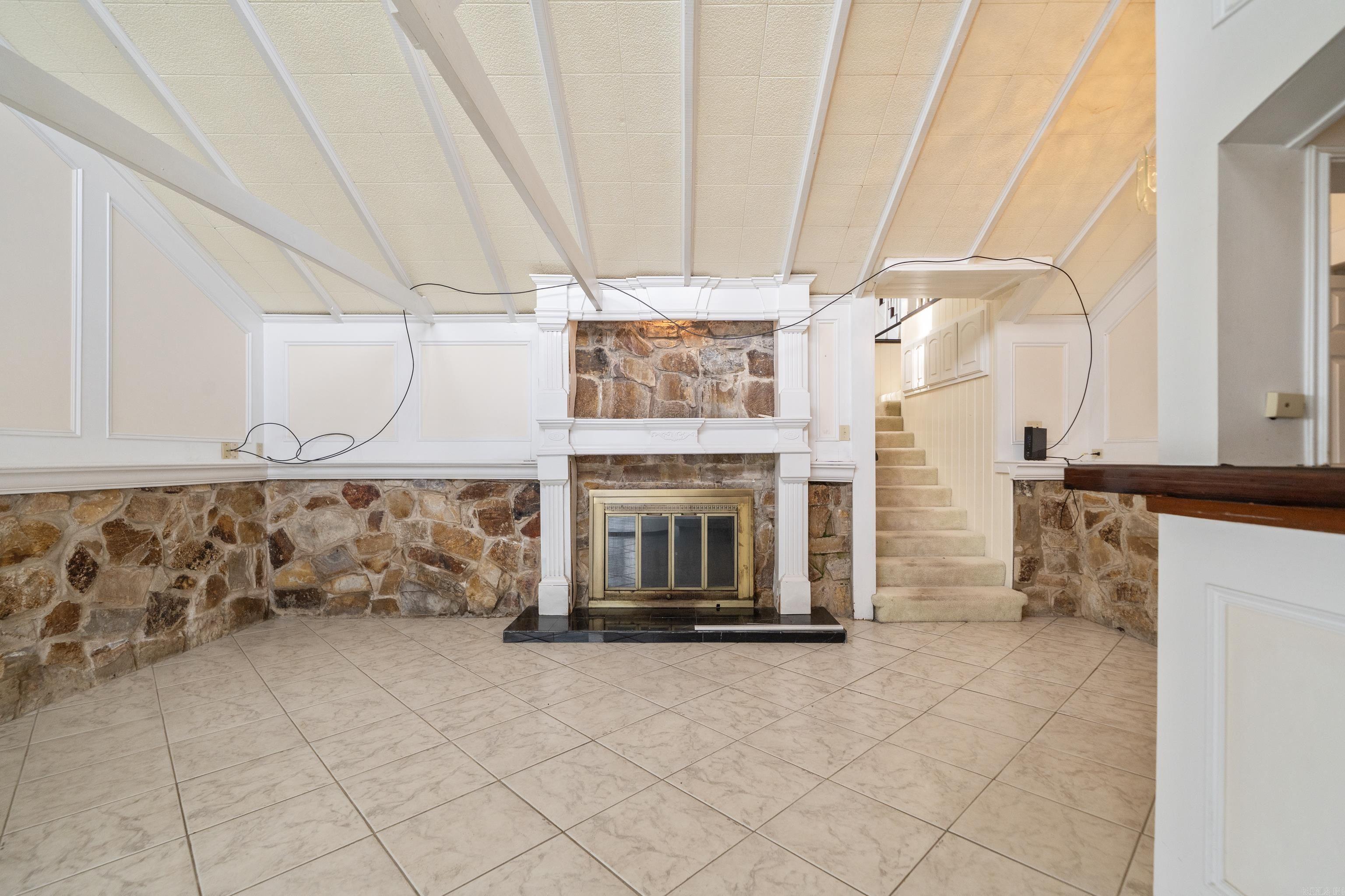 TWIN POINTS - Residential