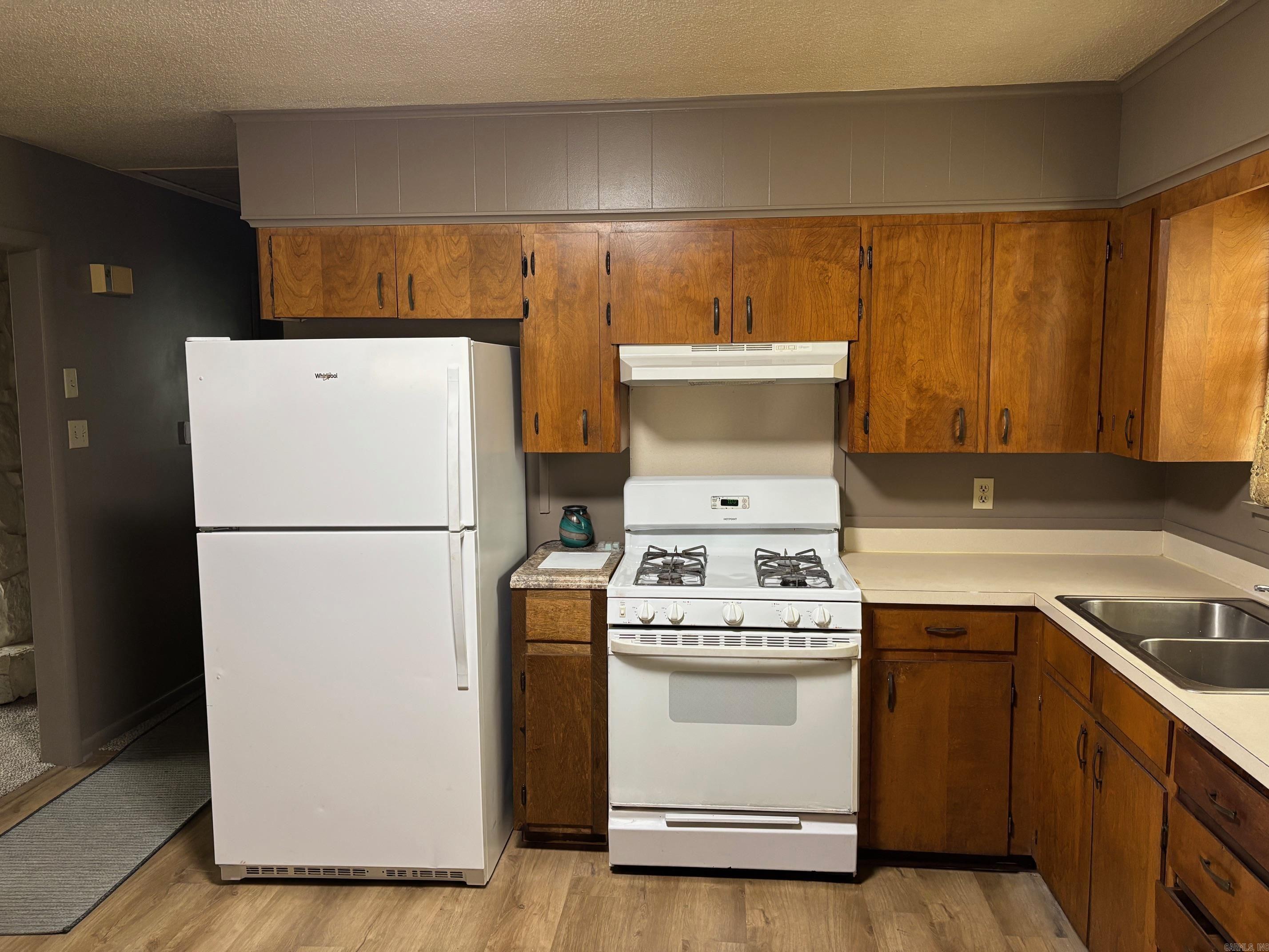 MELANIE PARK - Residential