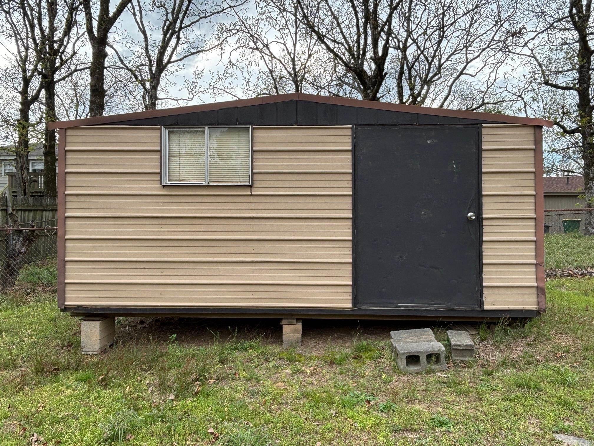 MELANIE PARK - Residential