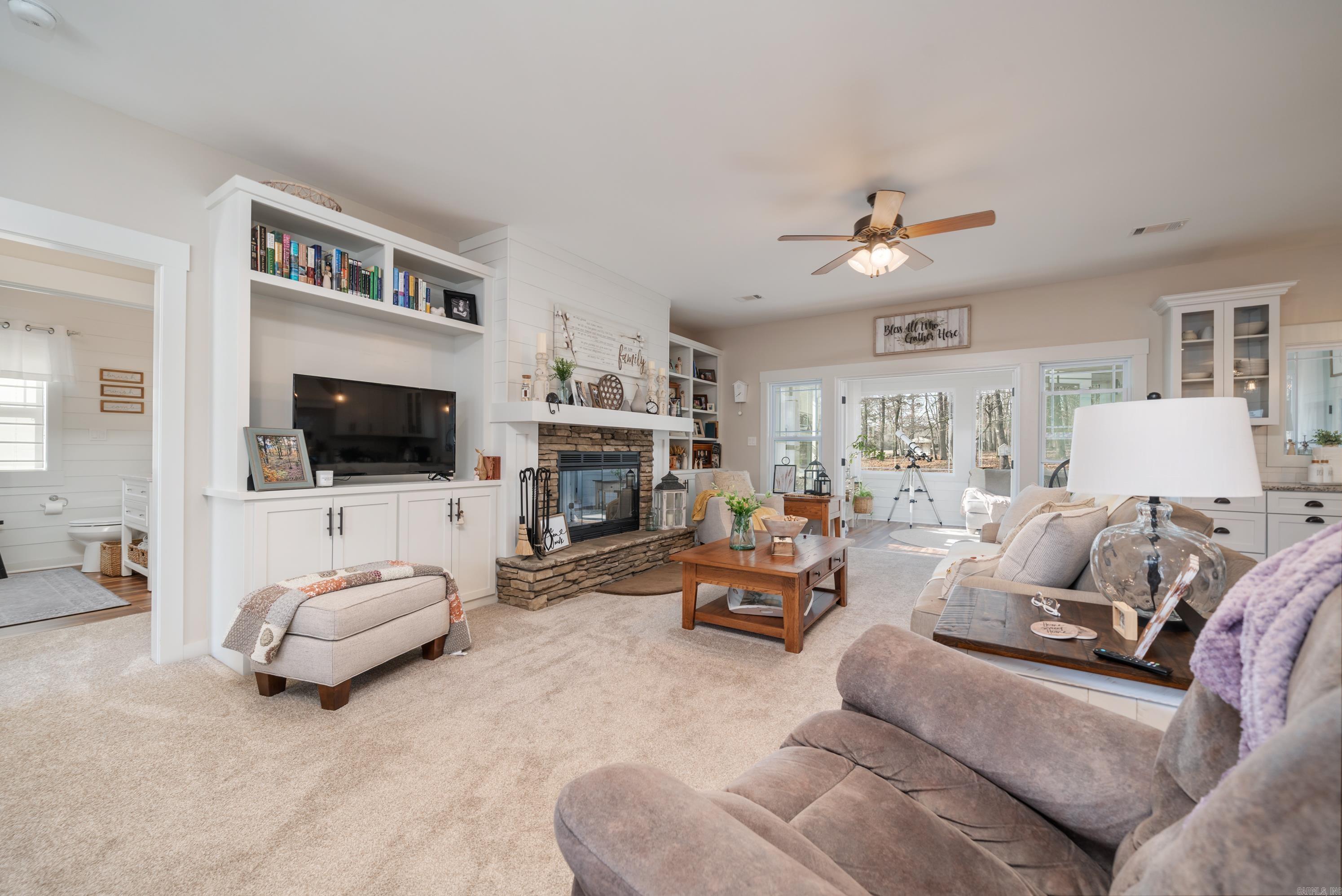 Summer Oaks - Residential