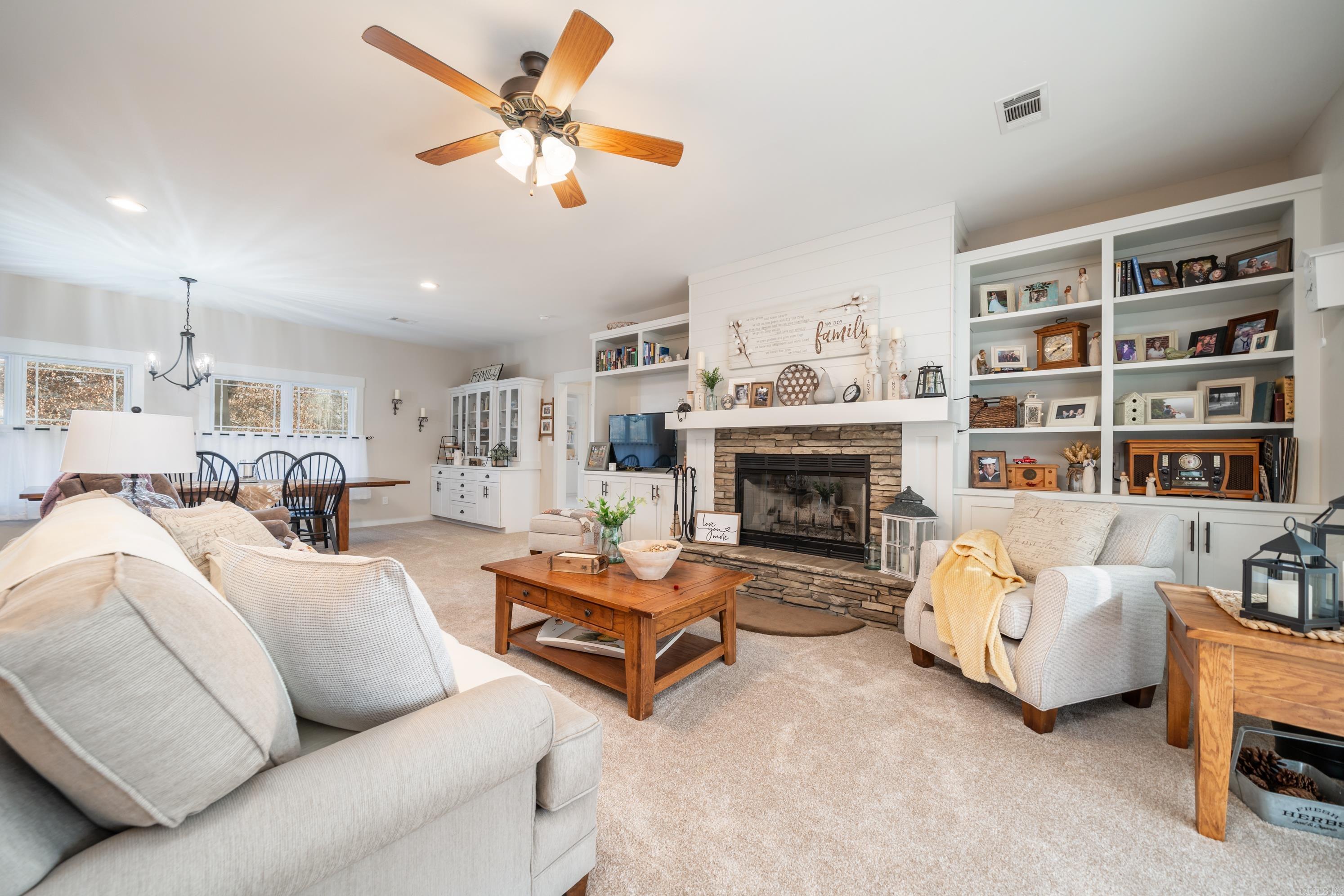 Summer Oaks - Residential