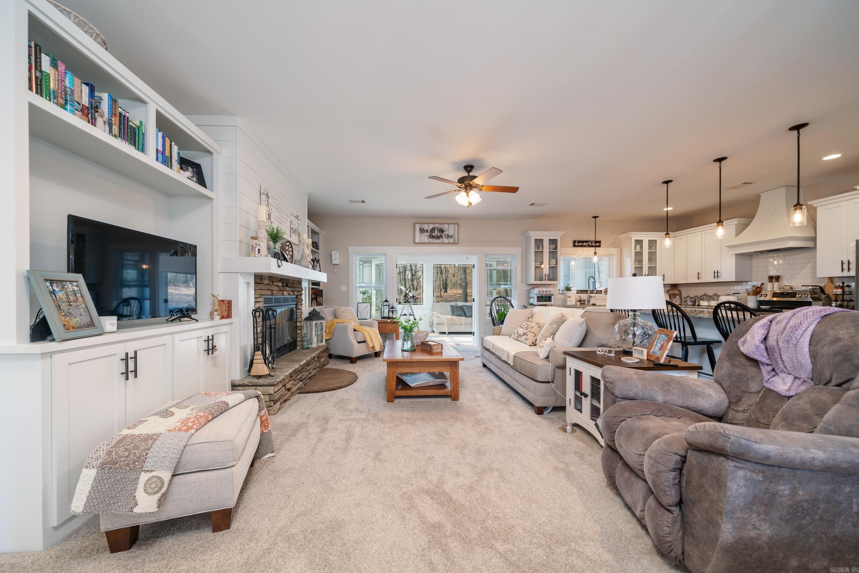 Summer Oaks - Residential