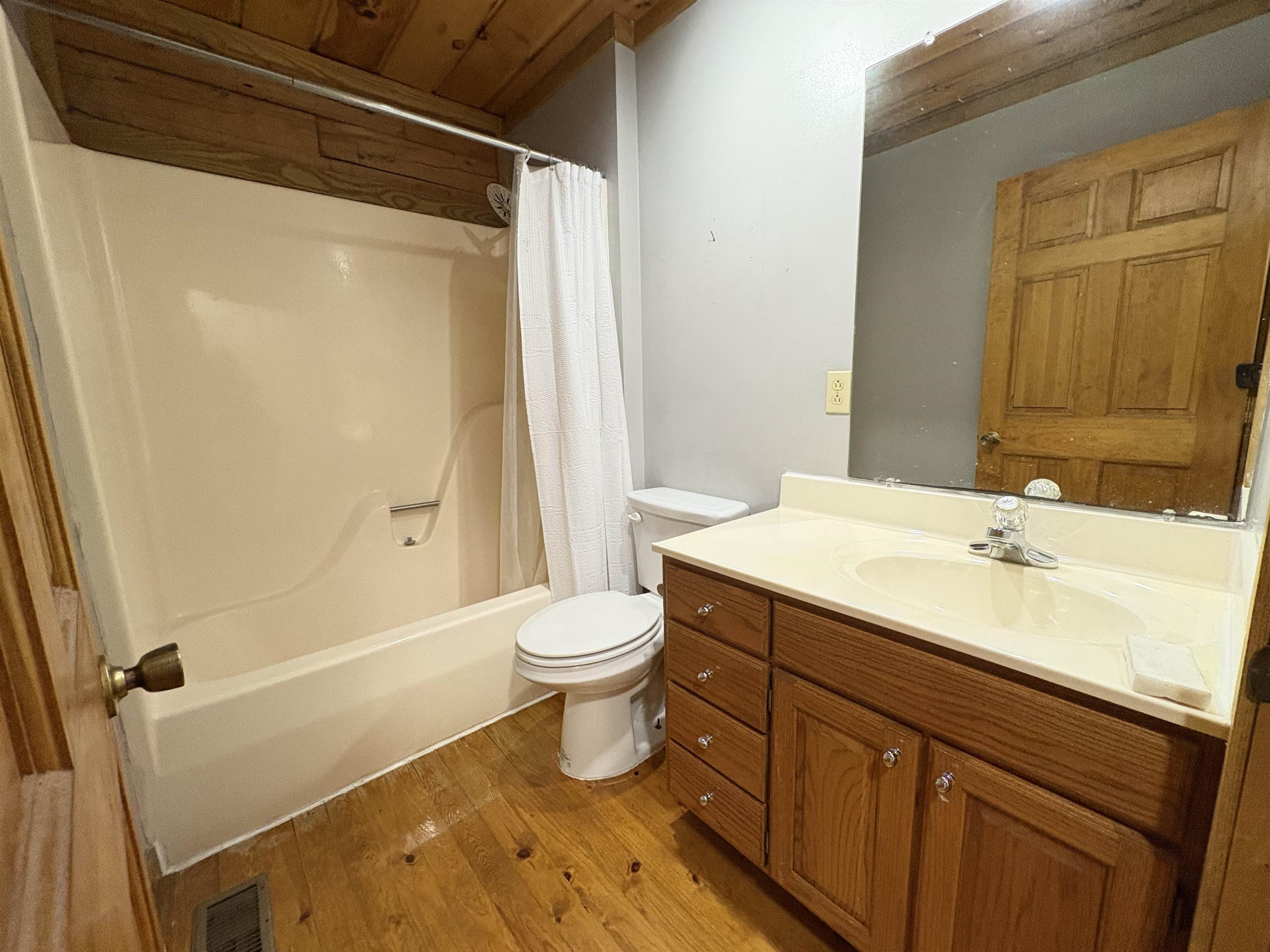 Metes & Bounds - Residential